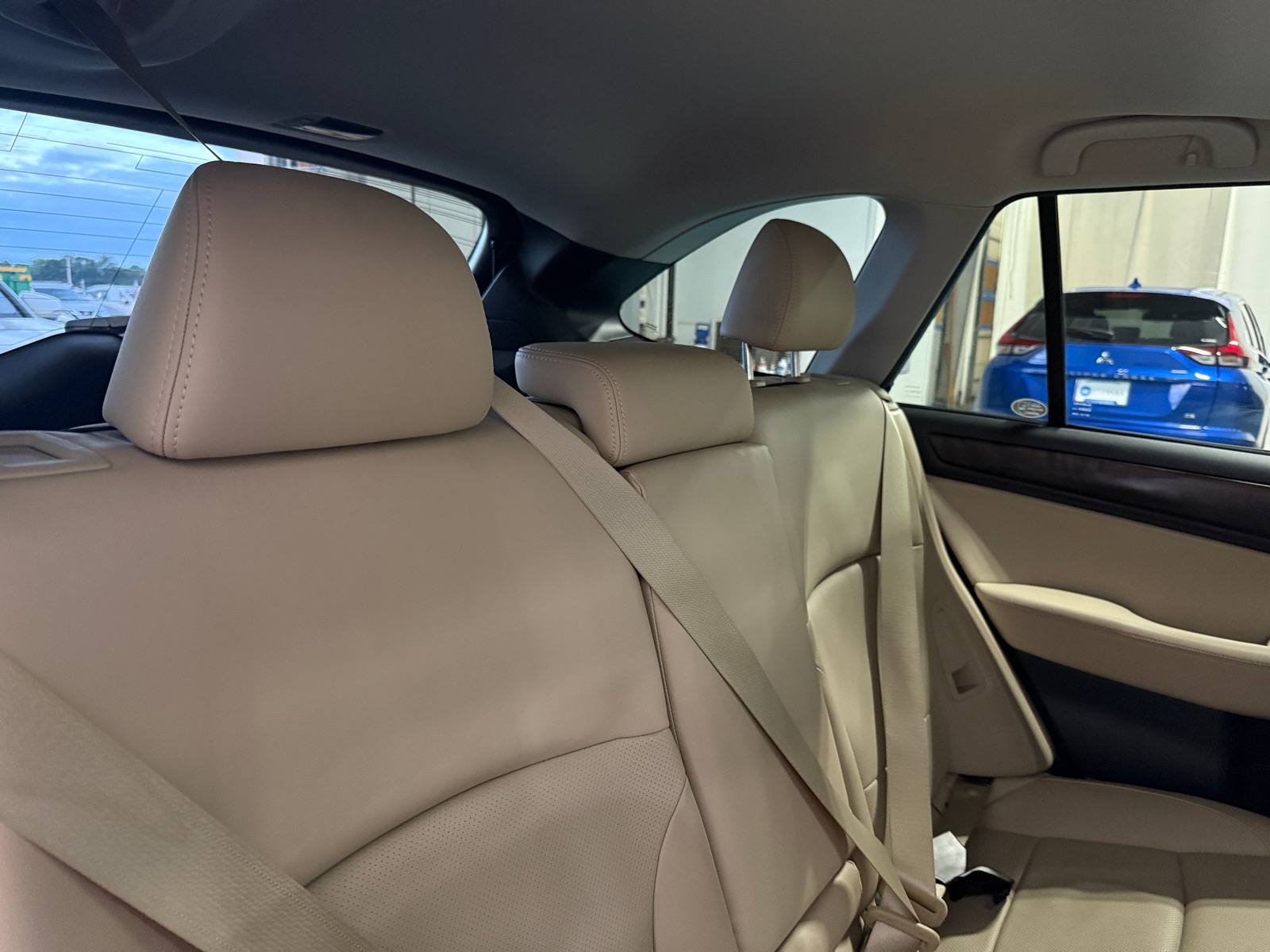 Thumbnail: 2016 Subaru Outback - 5