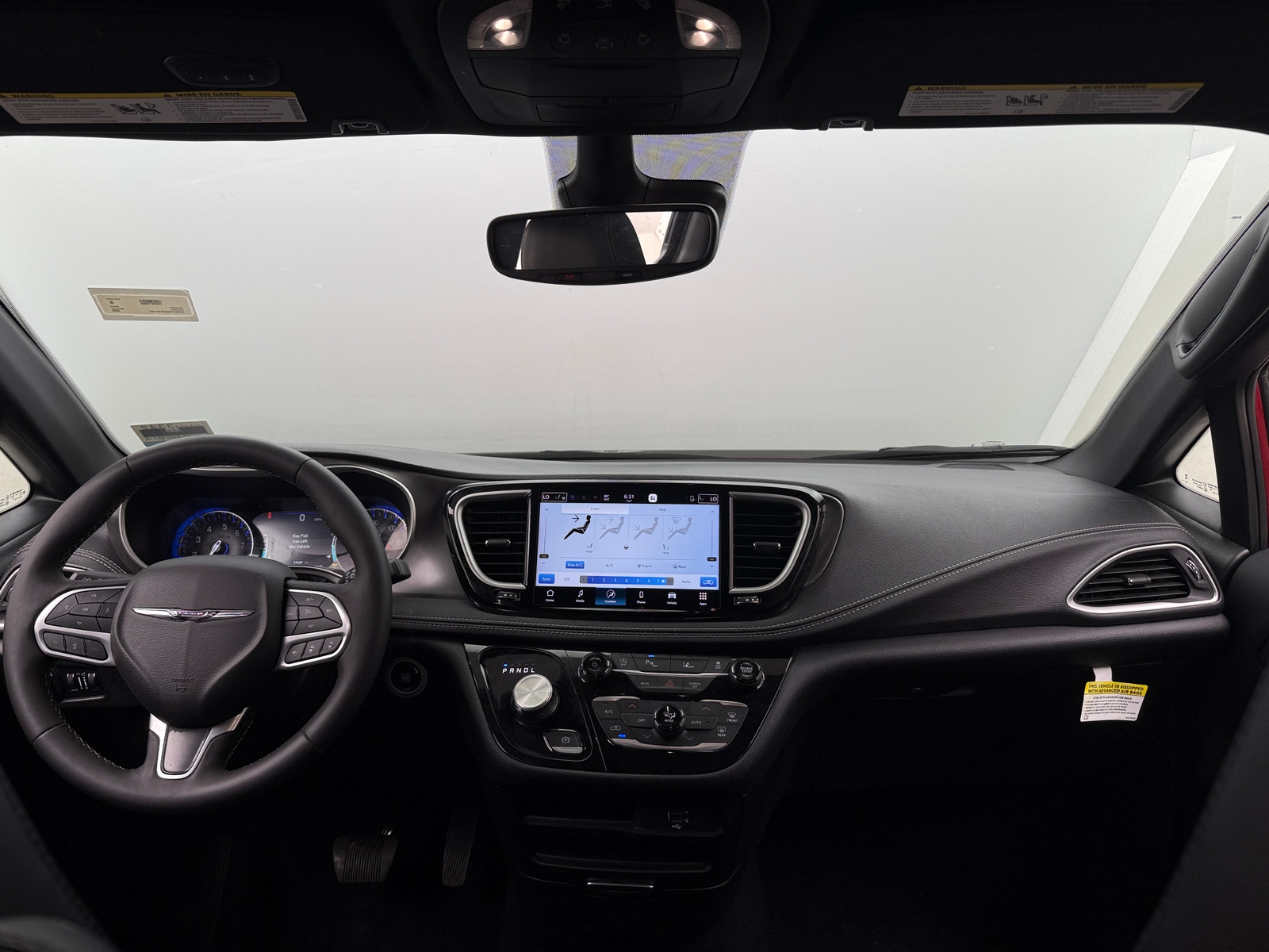 Thumbnail: 2026 Chrysler Pacifica - 2