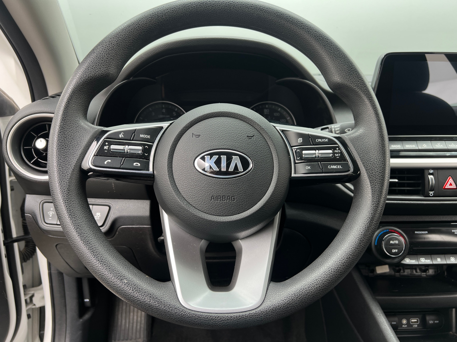 Thumbnail: 2019 Kia Forte - 5