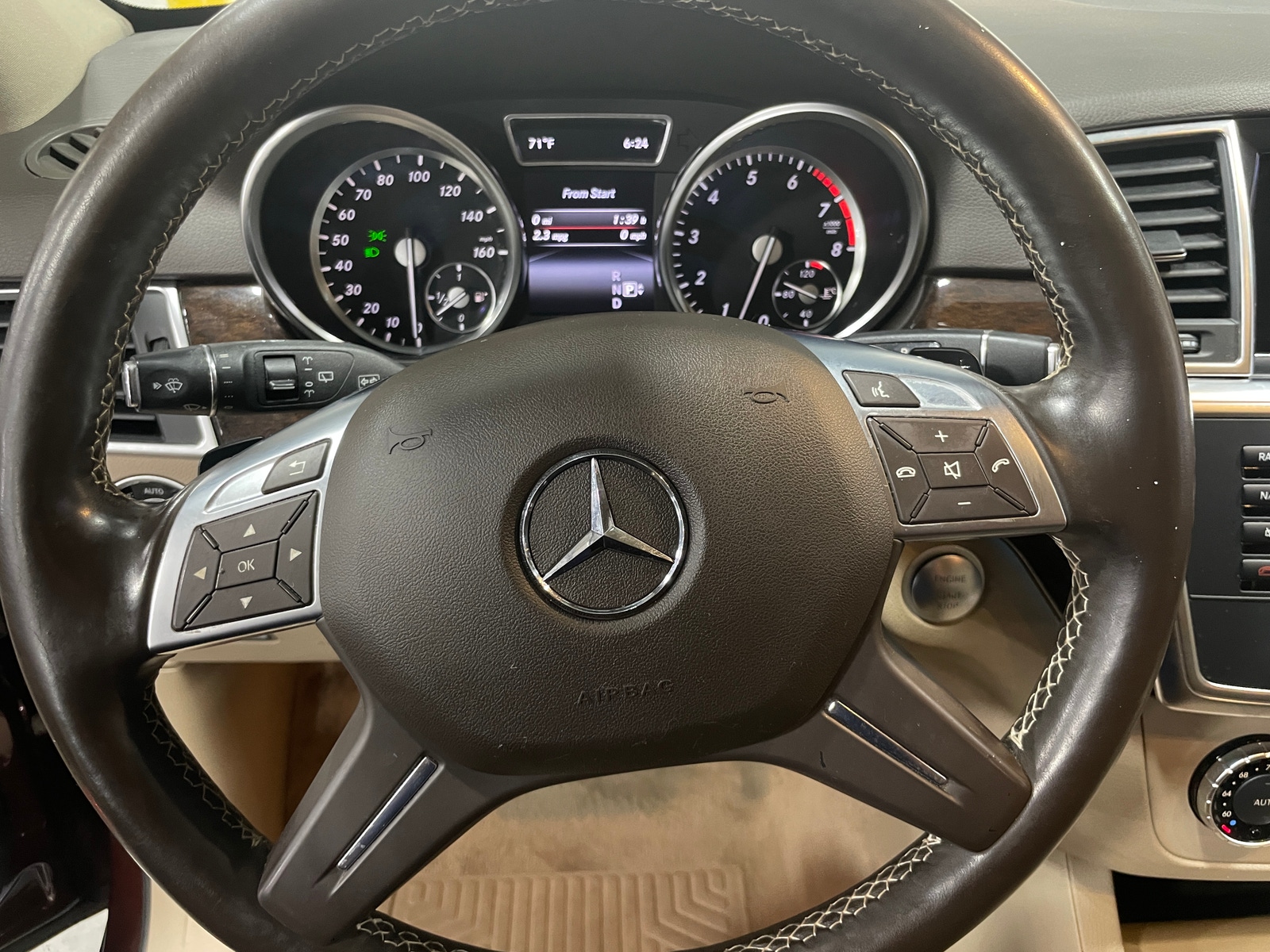 Thumbnail: 2015 Mercedes-Benz M-Class - 4