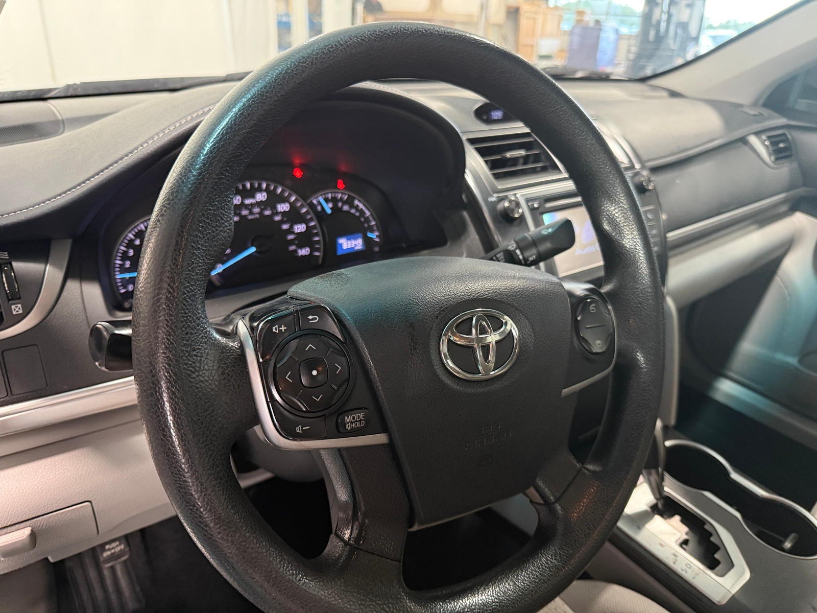 Thumbnail: 2014 Toyota Camry - 5