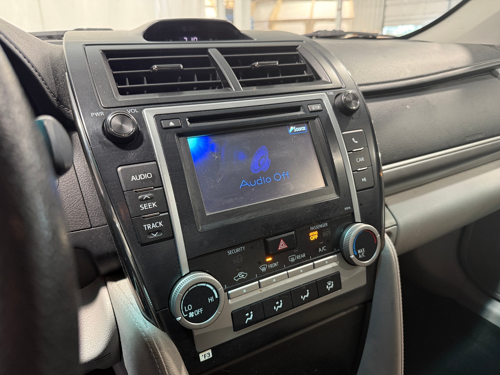 Thumbnail: 2014 Toyota Camry - 4