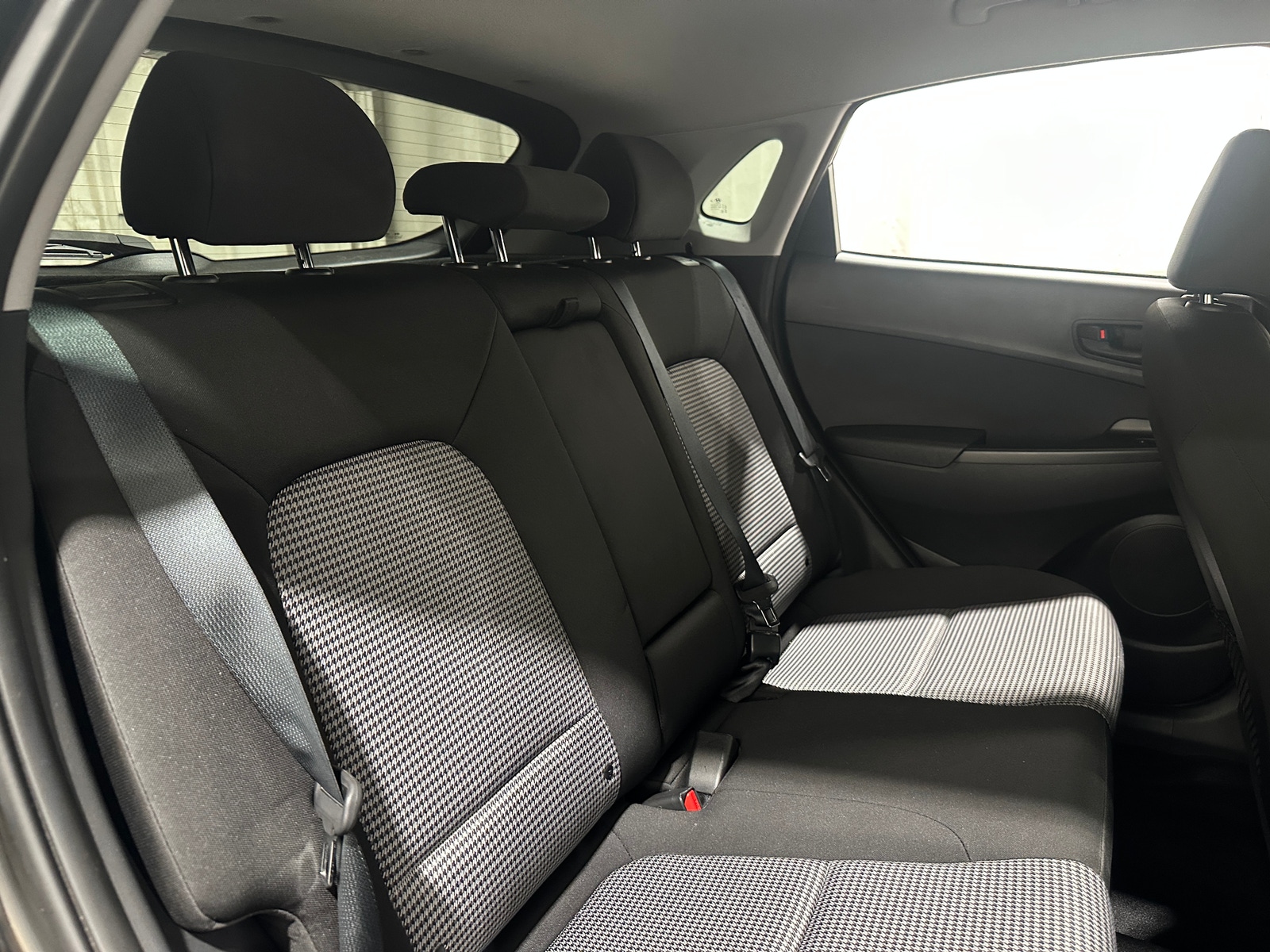 Thumbnail: 2018 Hyundai Kona - 6
