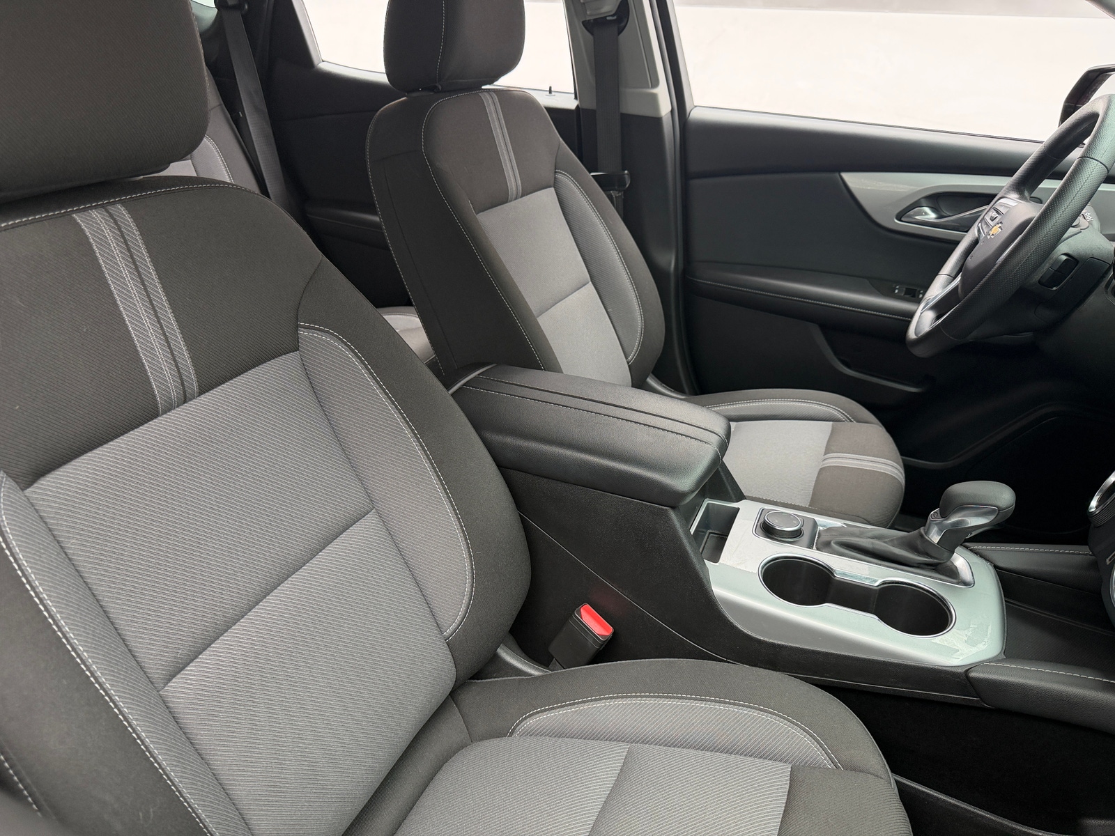 Thumbnail: 2025 Chevrolet Blazer - 2