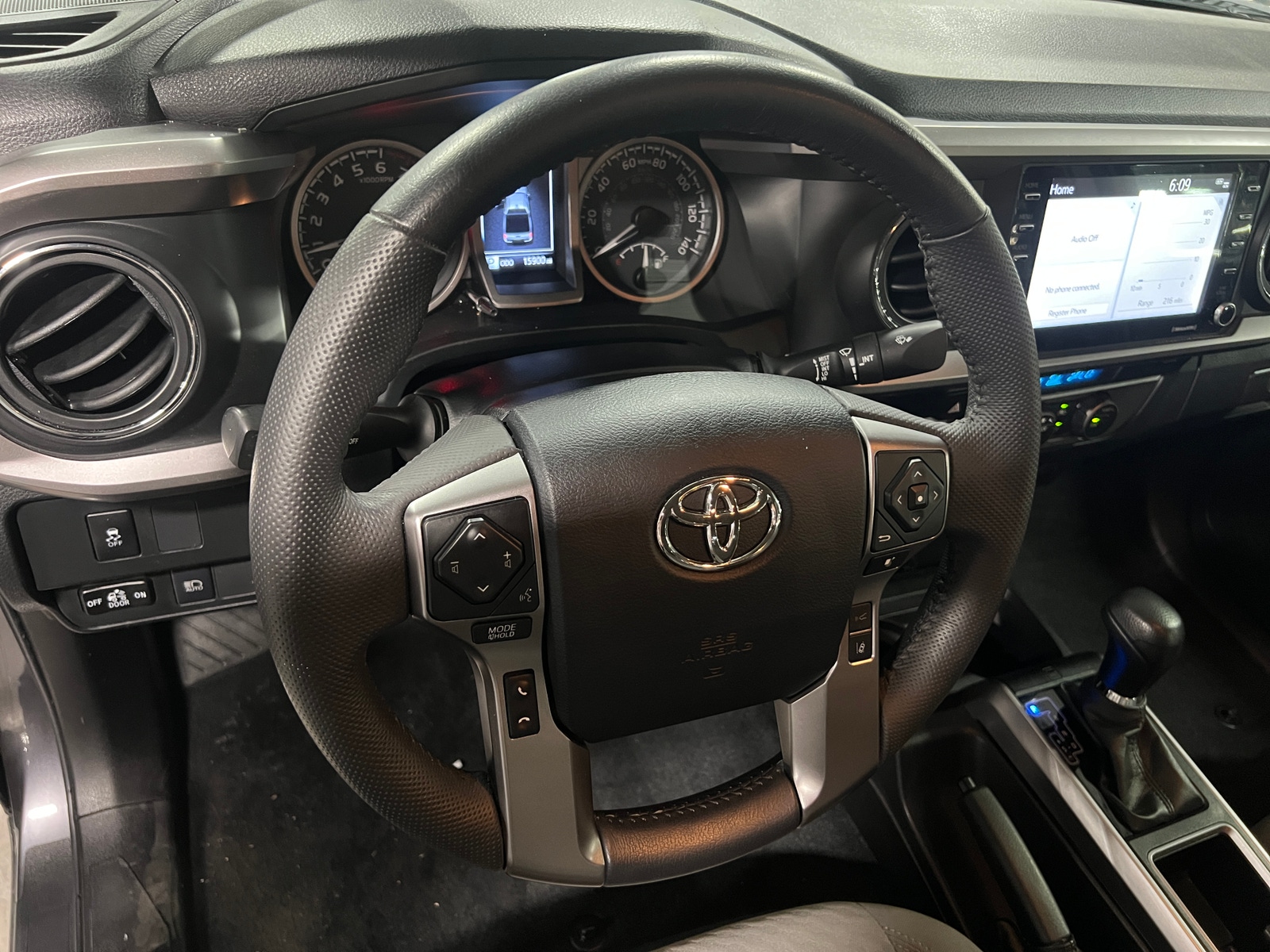 Thumbnail: 2023 Toyota Tacoma - 5