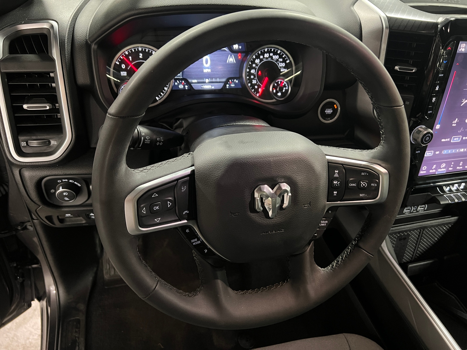 Thumbnail: 2026 RAM 1500 - 5