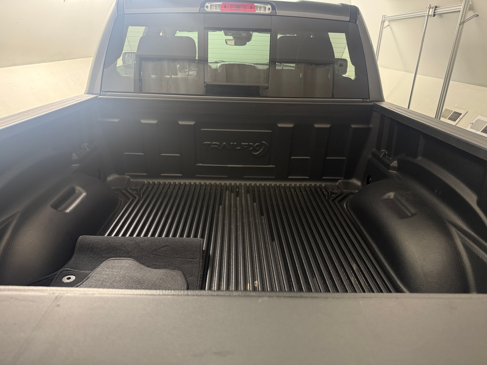 Thumbnail: 2026 RAM 1500 - 7