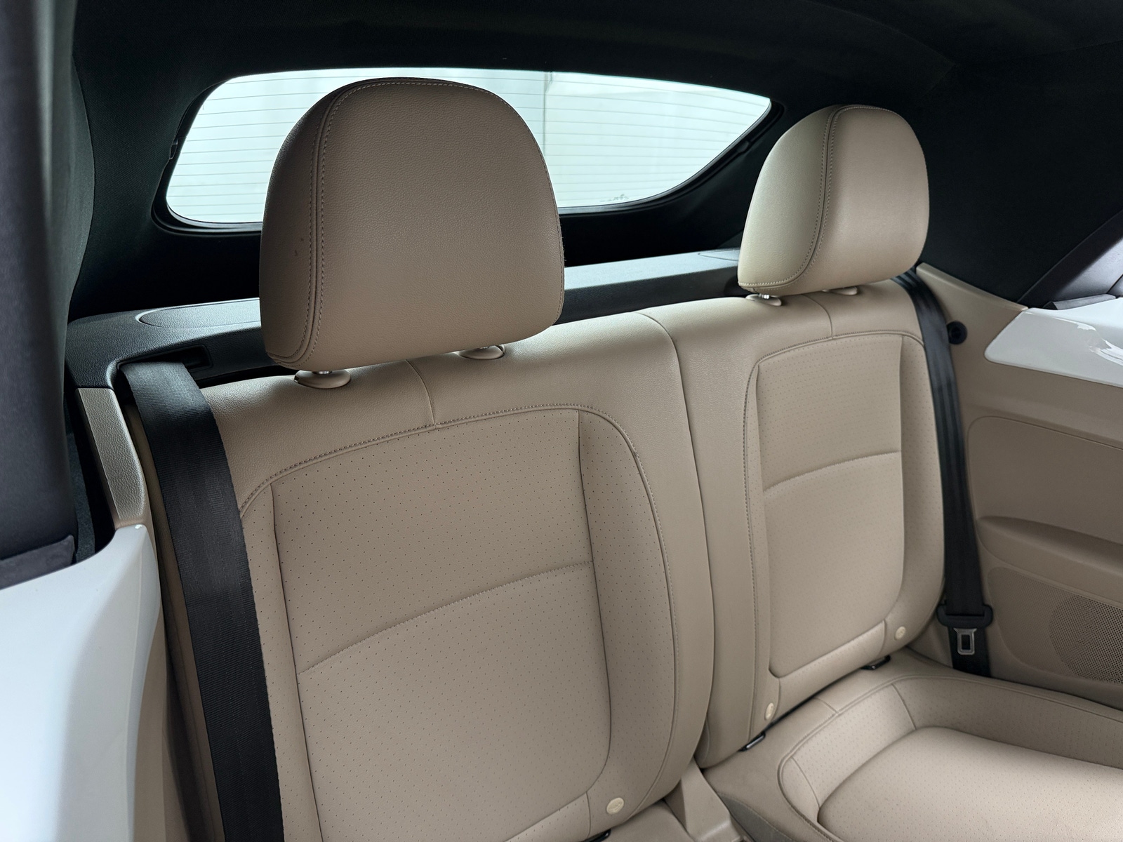 Thumbnail: 2016 Volkswagen Beetle - 5
