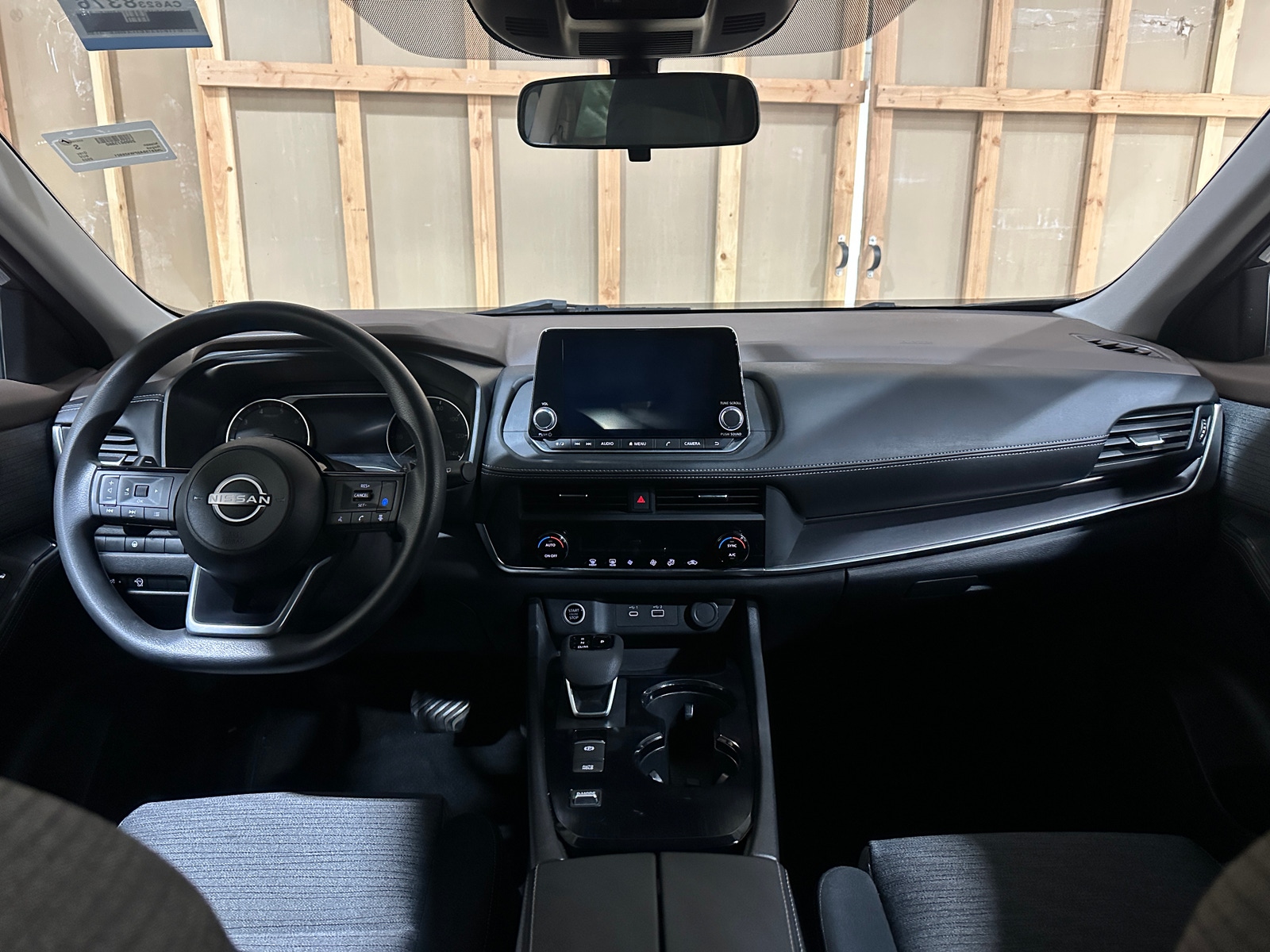 Thumbnail: 2023 Nissan Rogue - 3