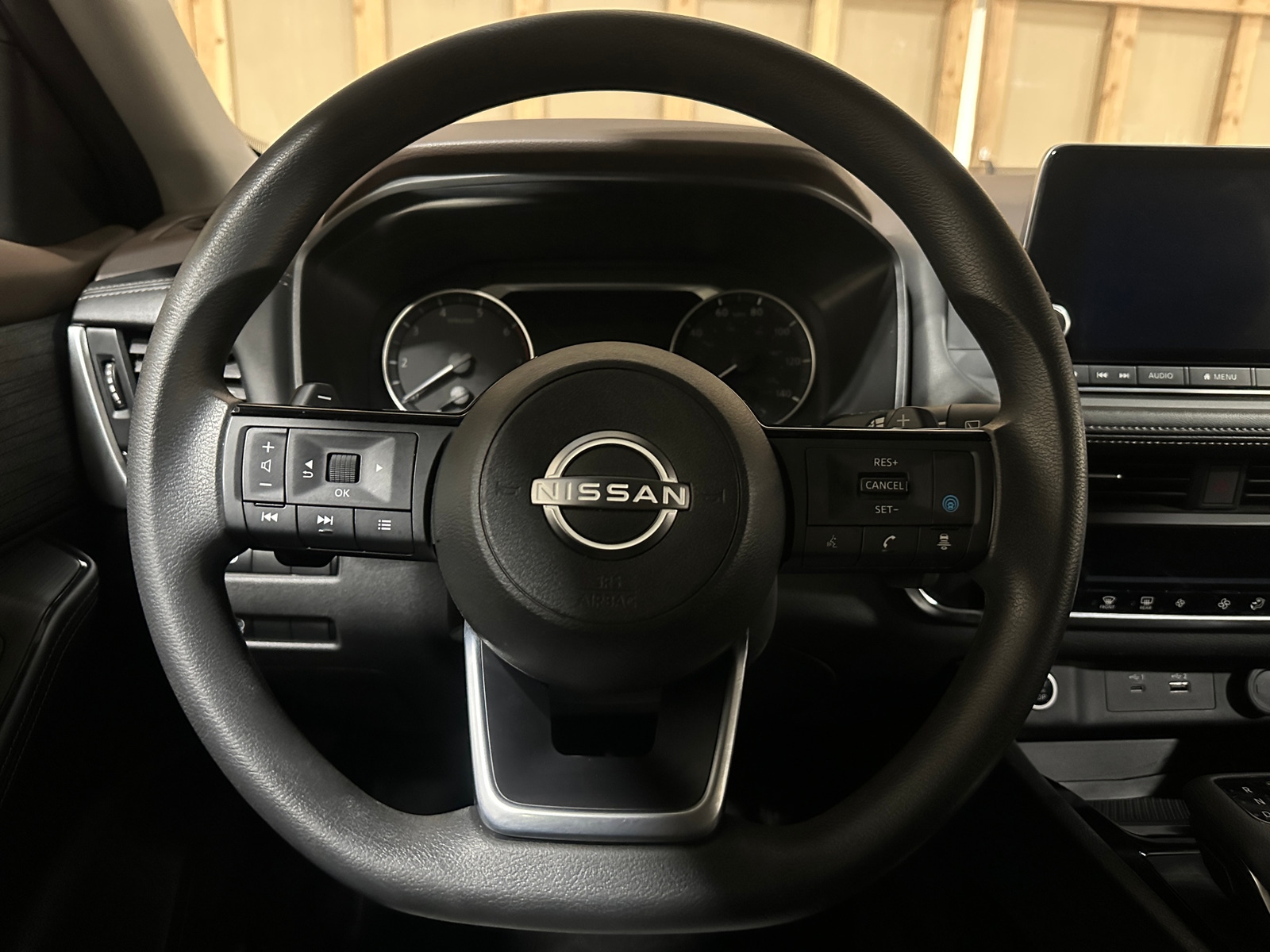 Thumbnail: 2023 Nissan Rogue - 5