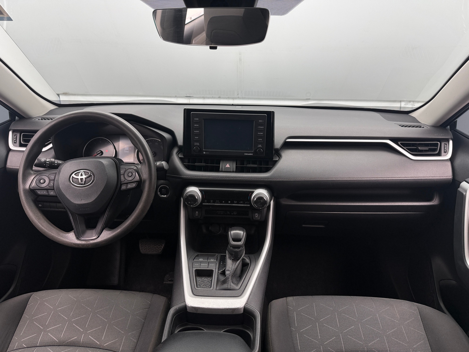 Thumbnail: 2021 Toyota RAV4 - 3