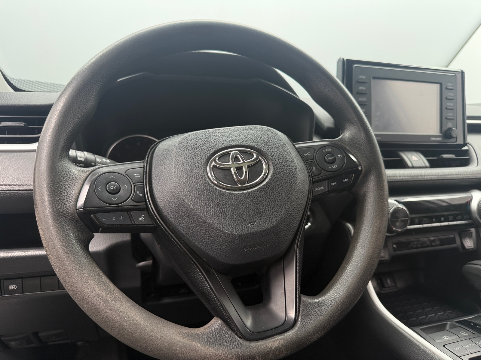 Thumbnail: 2021 Toyota RAV4 - 5