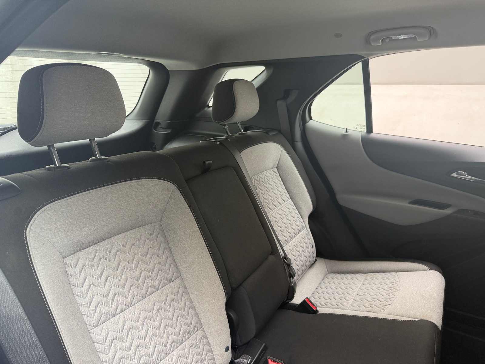 Thumbnail: 2022 Chevrolet Equinox - 6