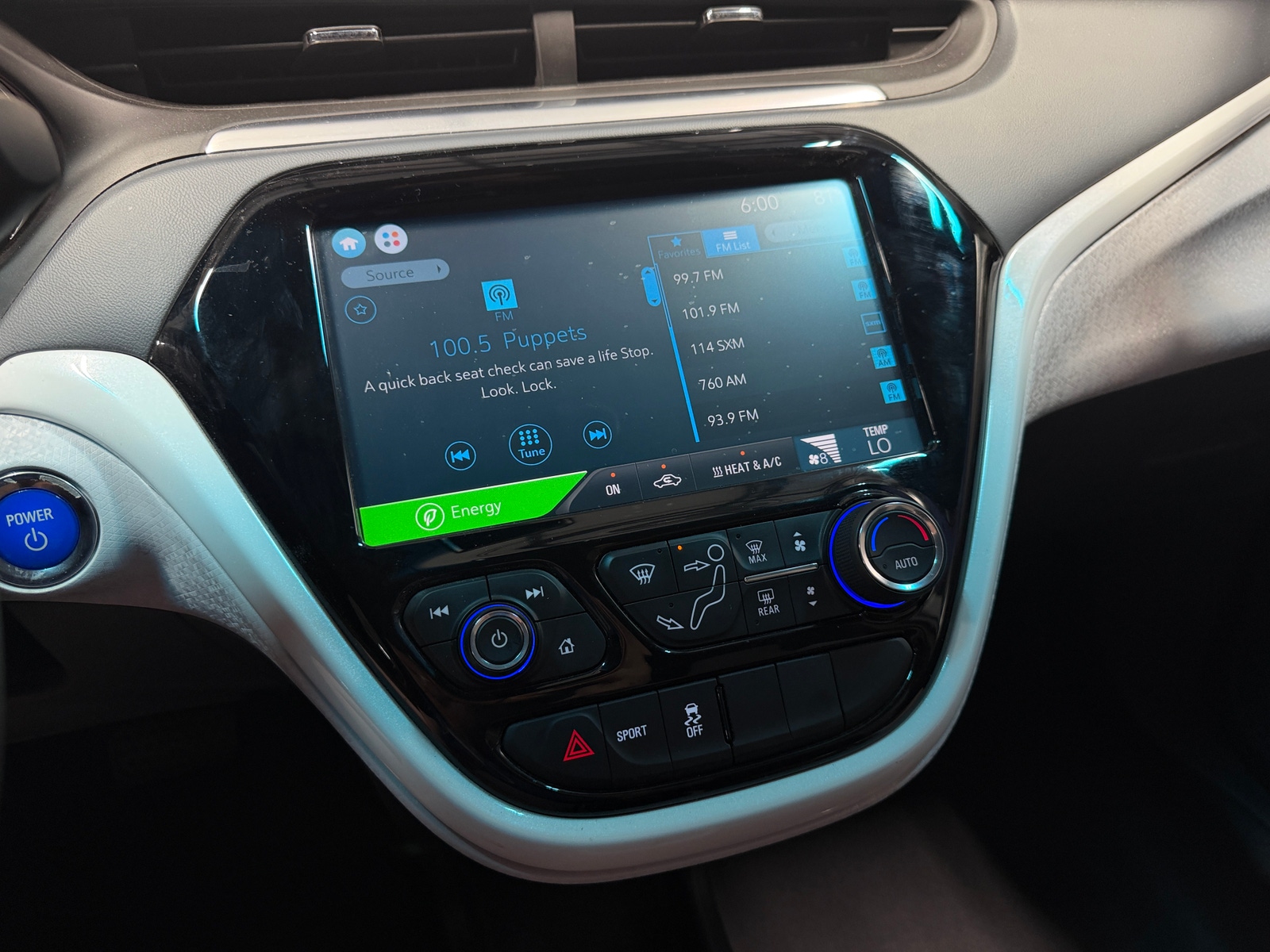 Thumbnail: 2017 Chevrolet Bolt EV - 4