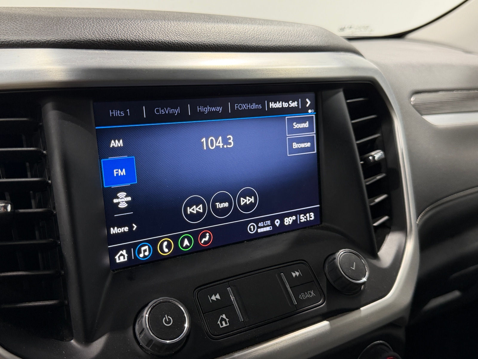 Thumbnail: 2023 GMC Acadia - 3