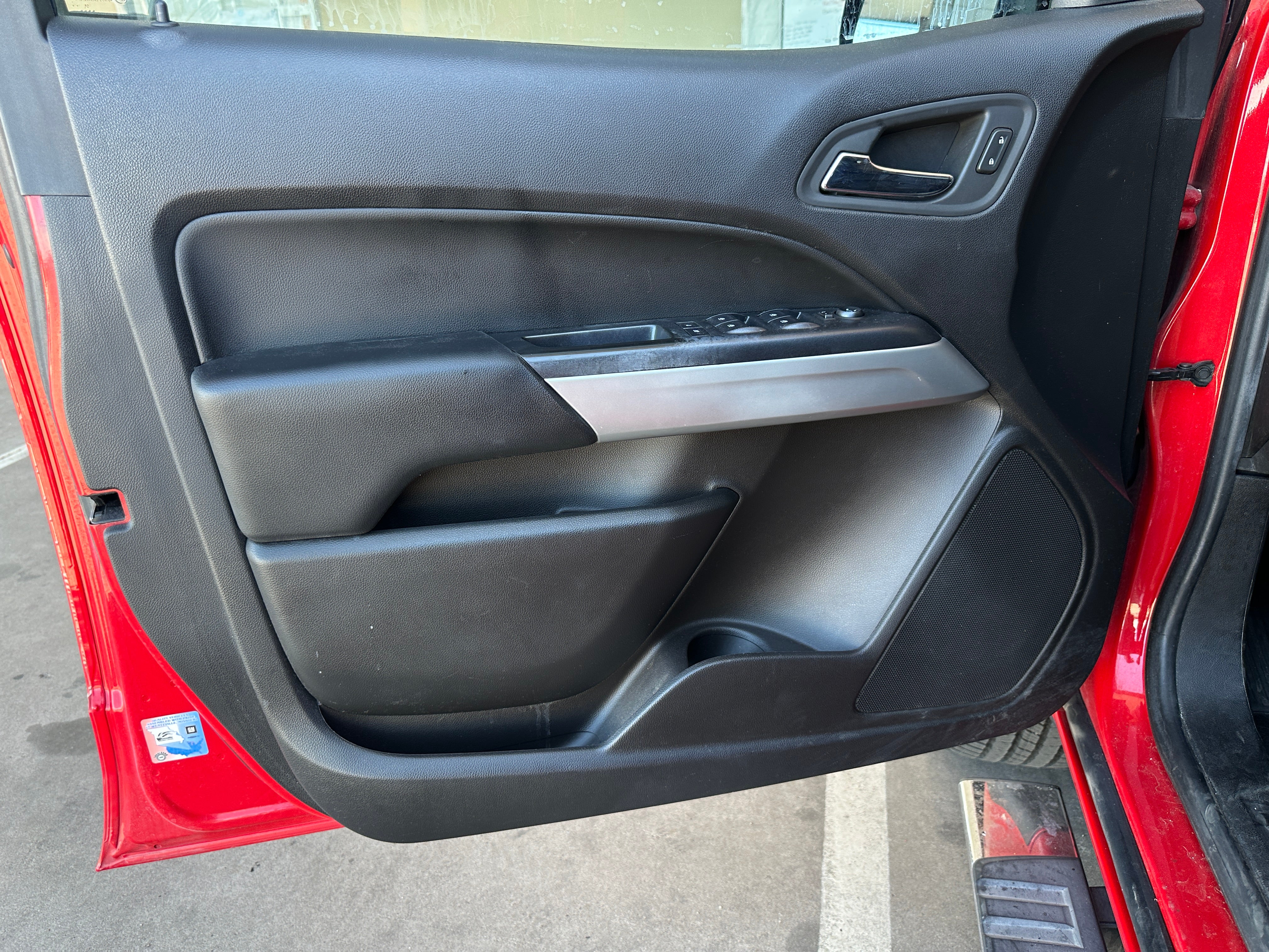 2017 Chevrolet Colorado LT