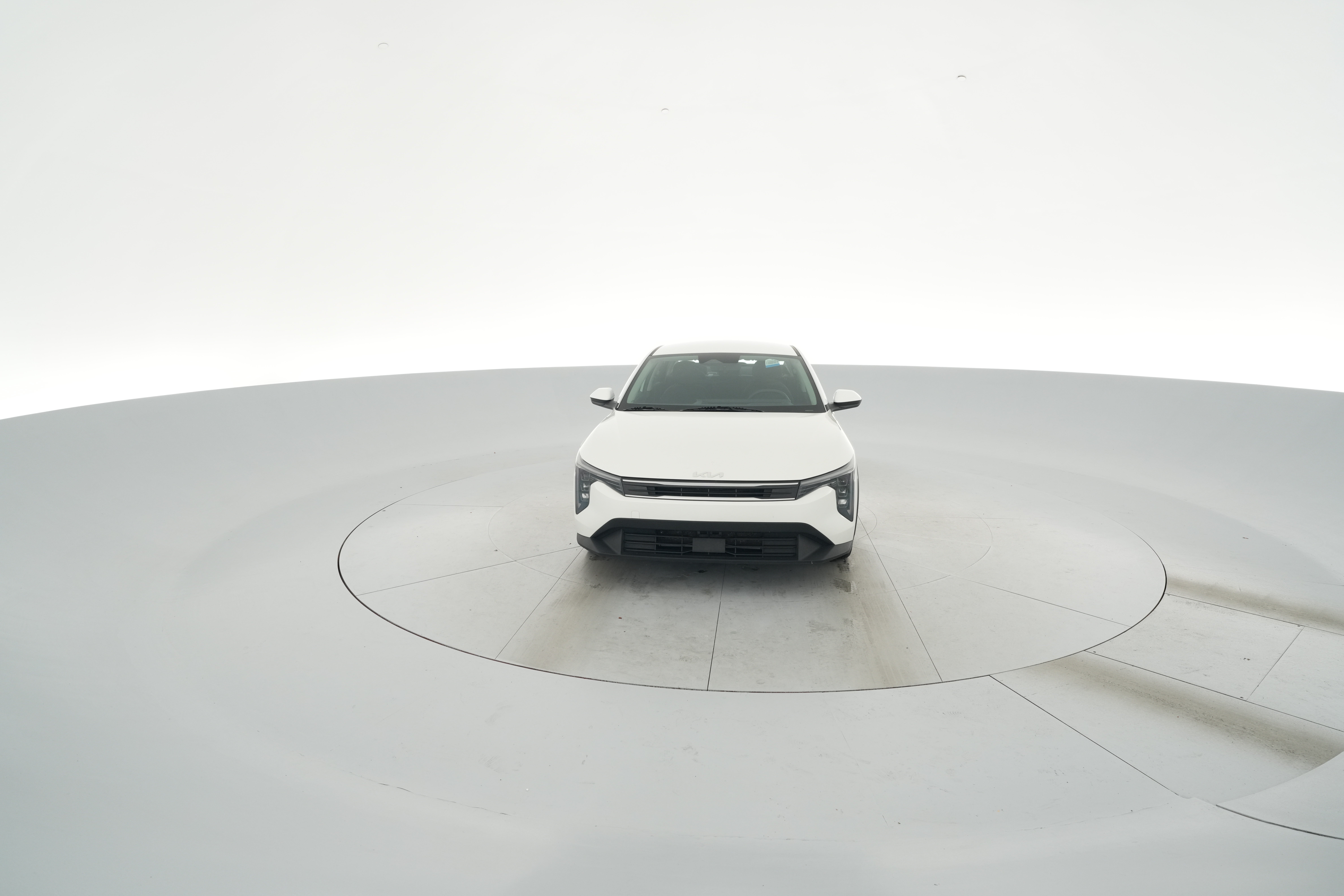 2025 Kia K4 LXS - Photo 23