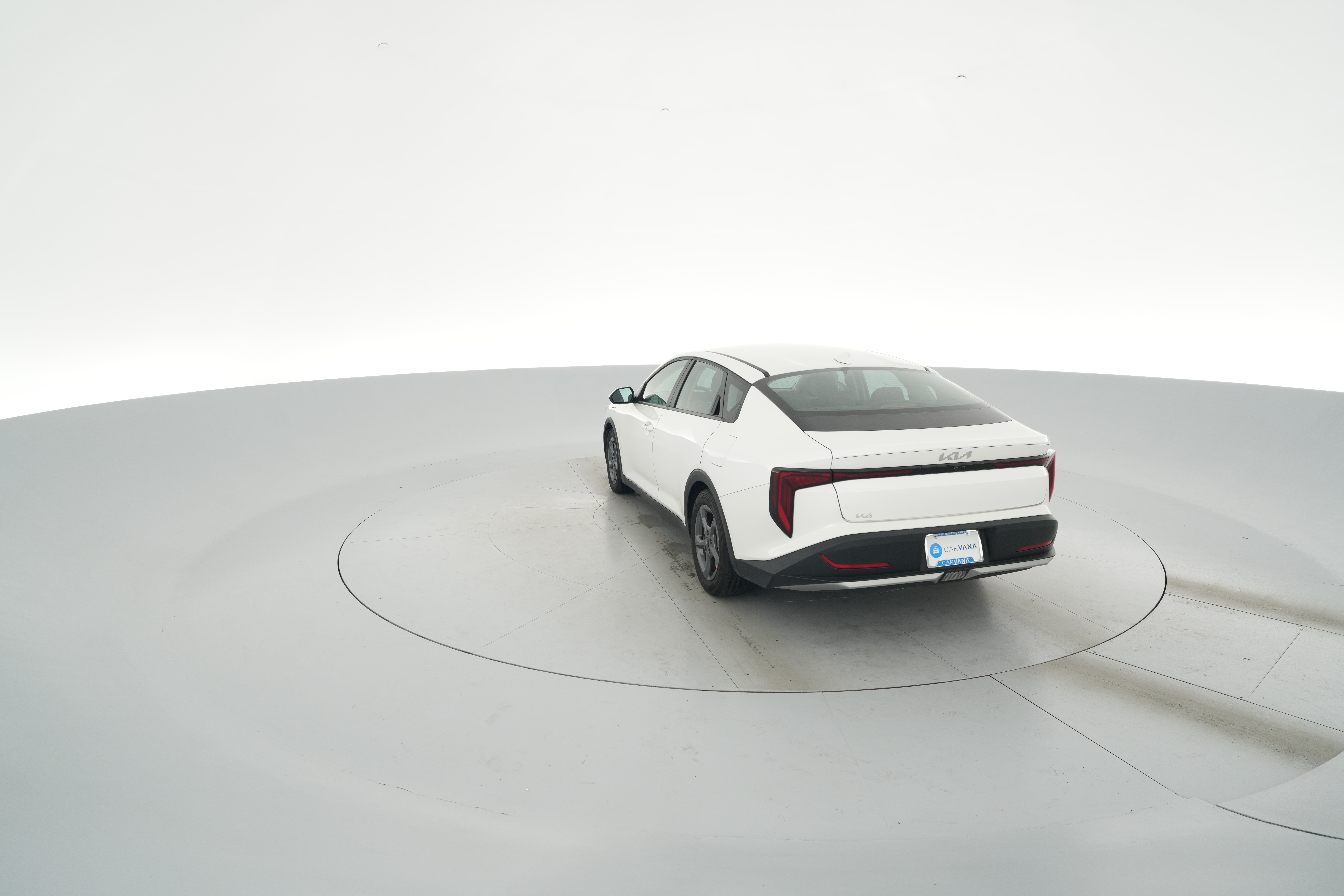 2025 Kia K4 LXS - Photo 30