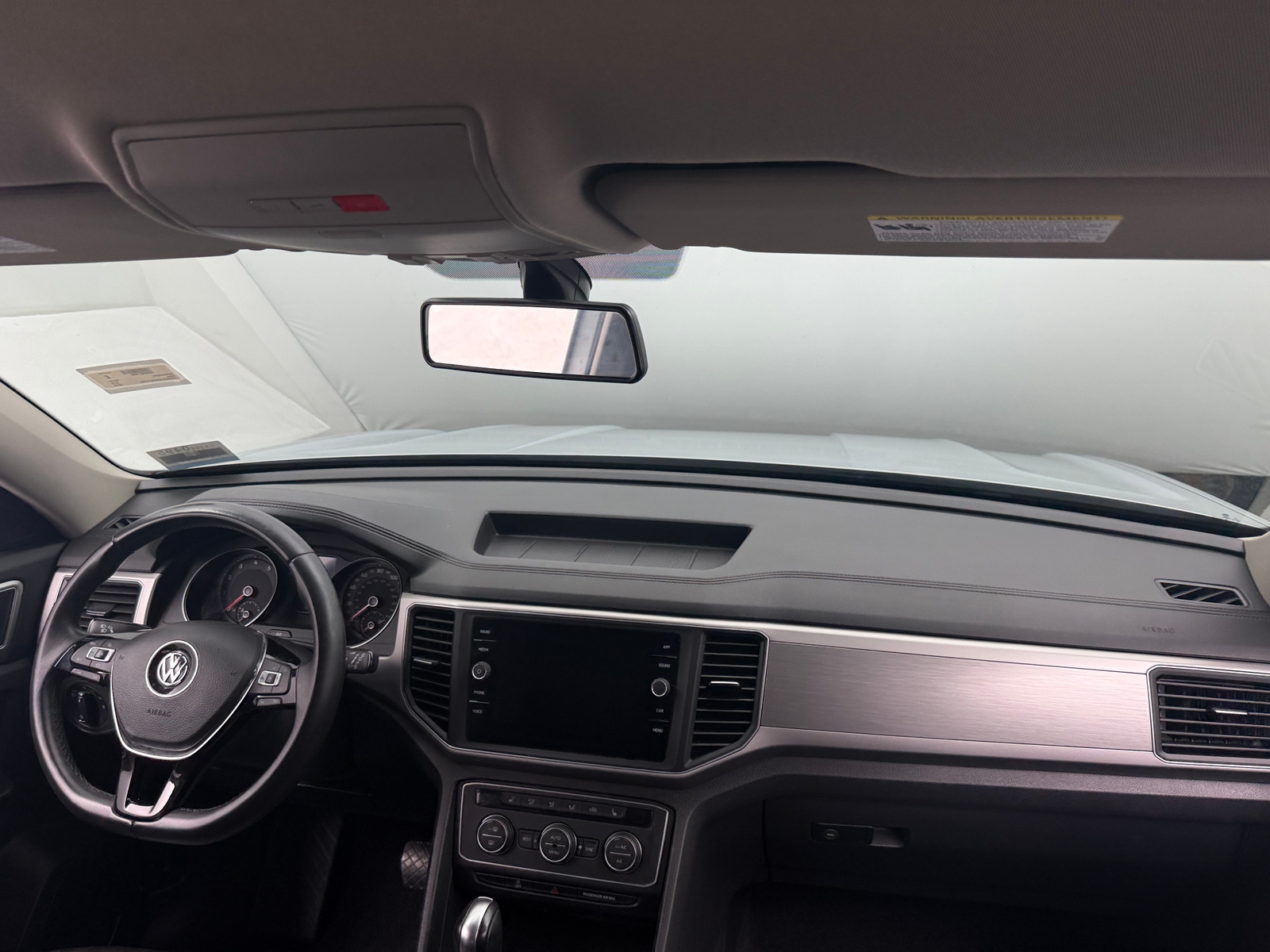 Thumbnail: 2019 Volkswagen Atlas - 2