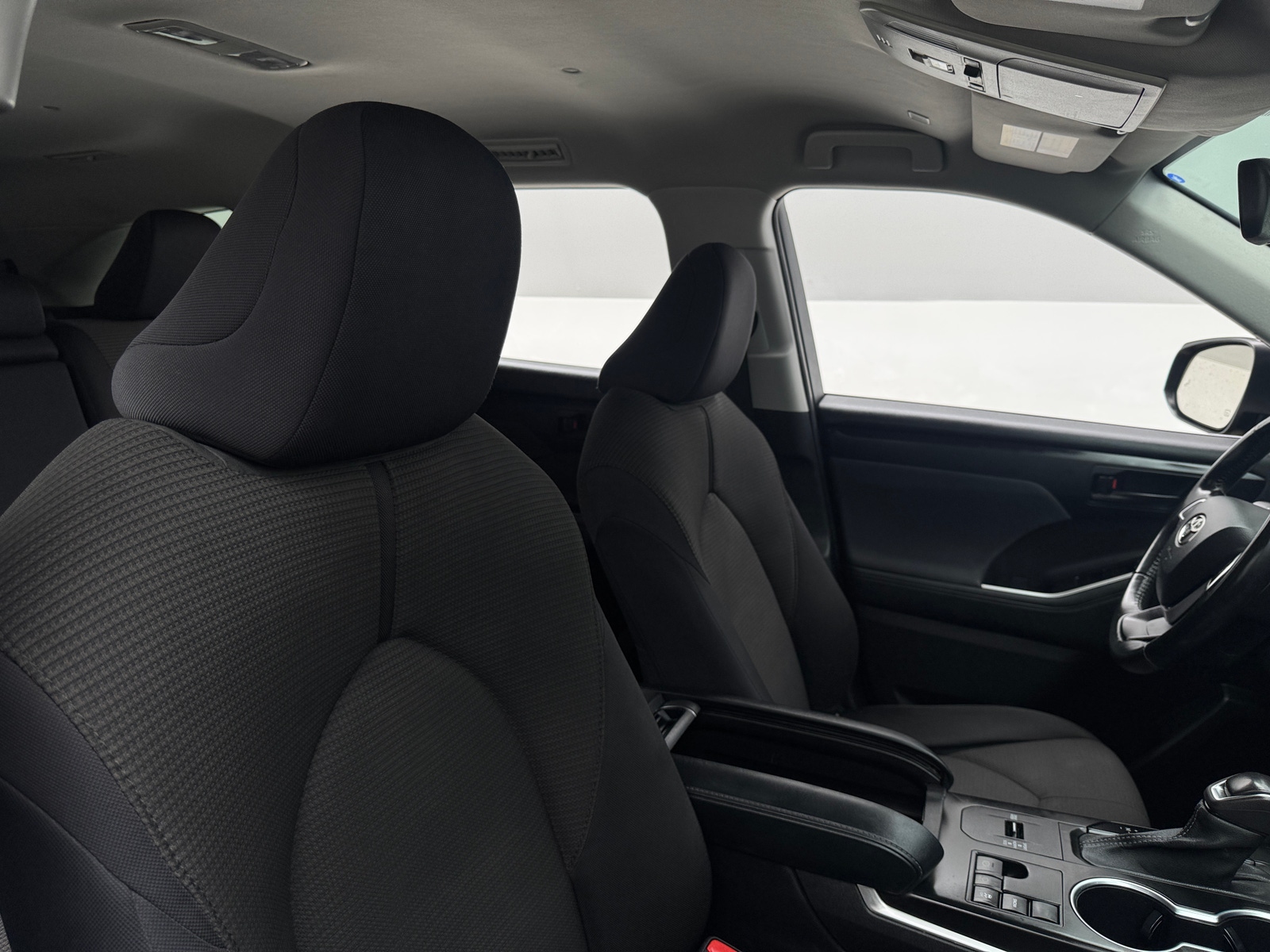 Thumbnail: 2023 Toyota Highlander - 2