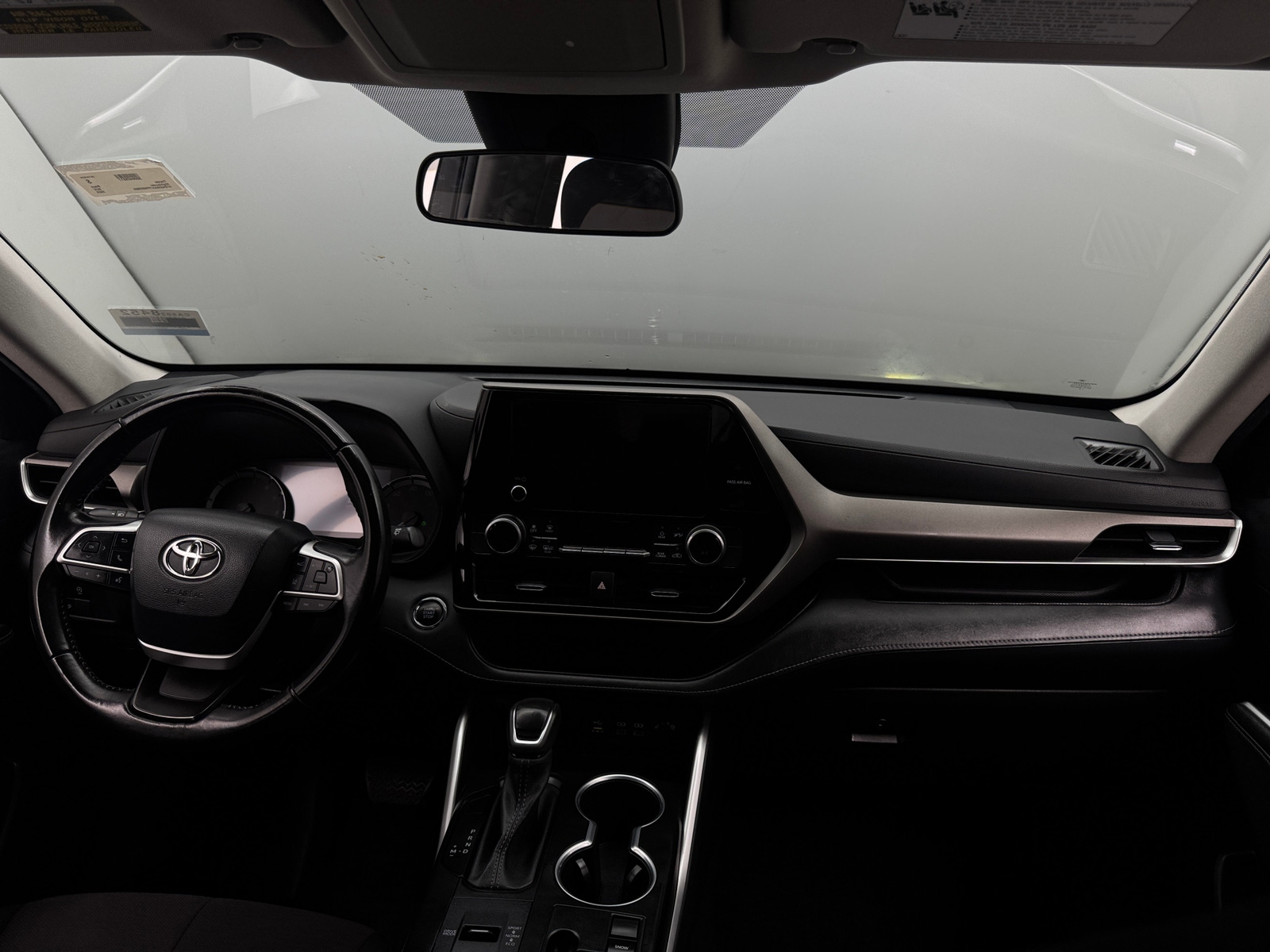 Thumbnail: 2023 Toyota Highlander - 3