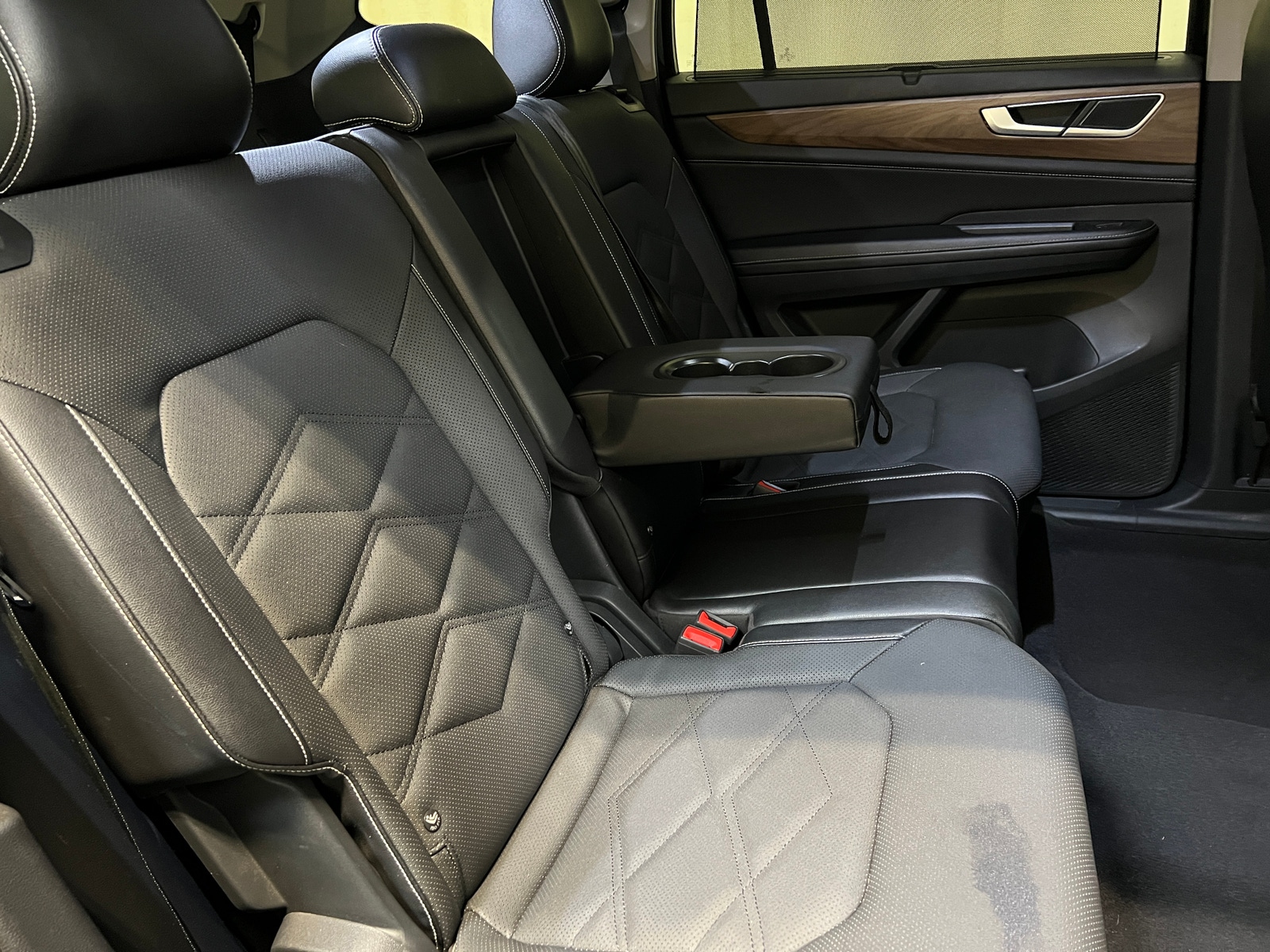 Thumbnail: 2024 Volkswagen Atlas - 6