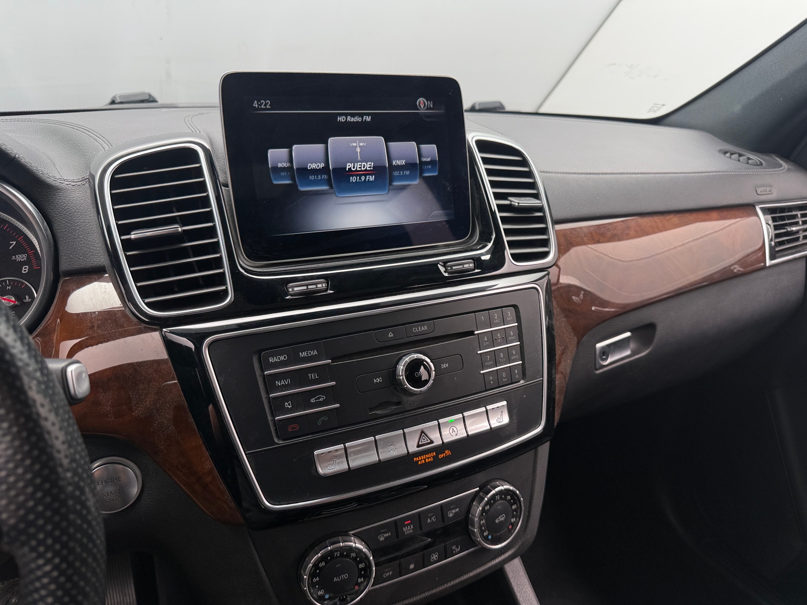 Thumbnail: 2018 Mercedes-Benz GLS - 3