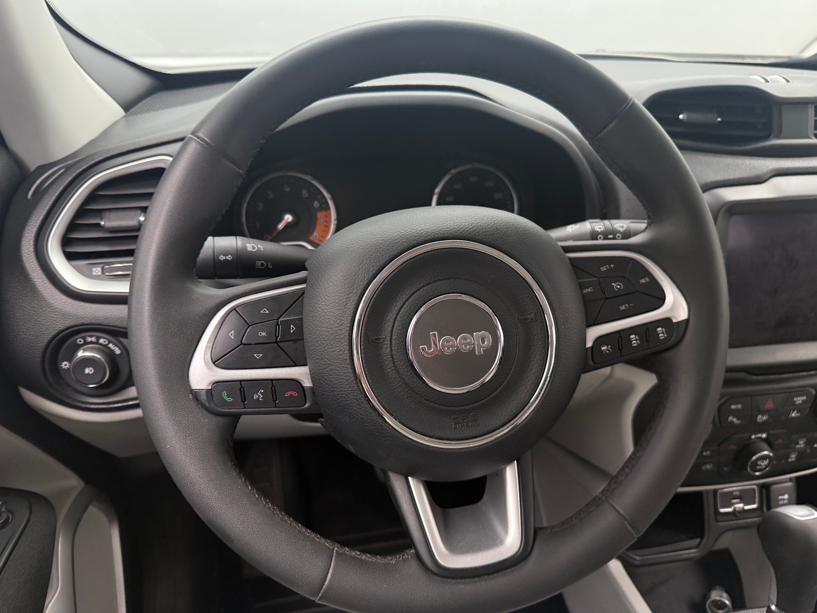 Thumbnail: 2021 Jeep Renegade - 5