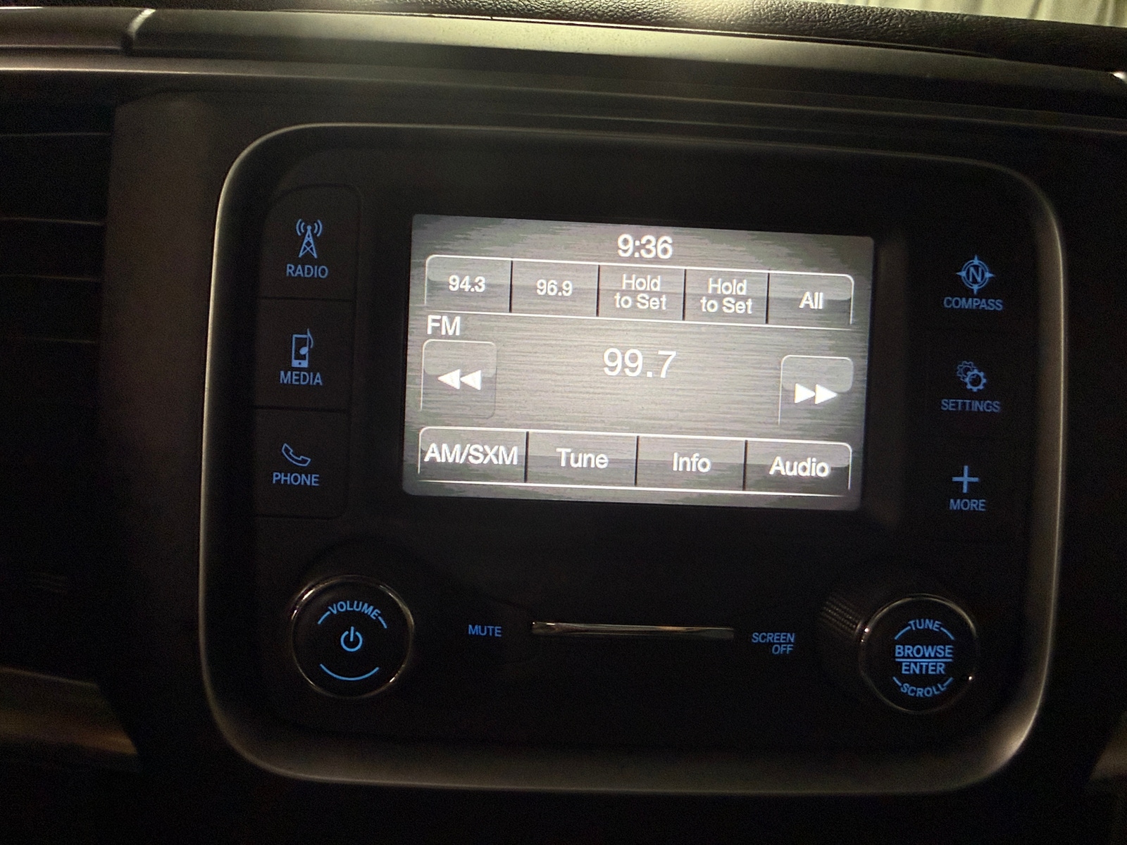 Thumbnail: 2024 RAM 1500 Classic - 4