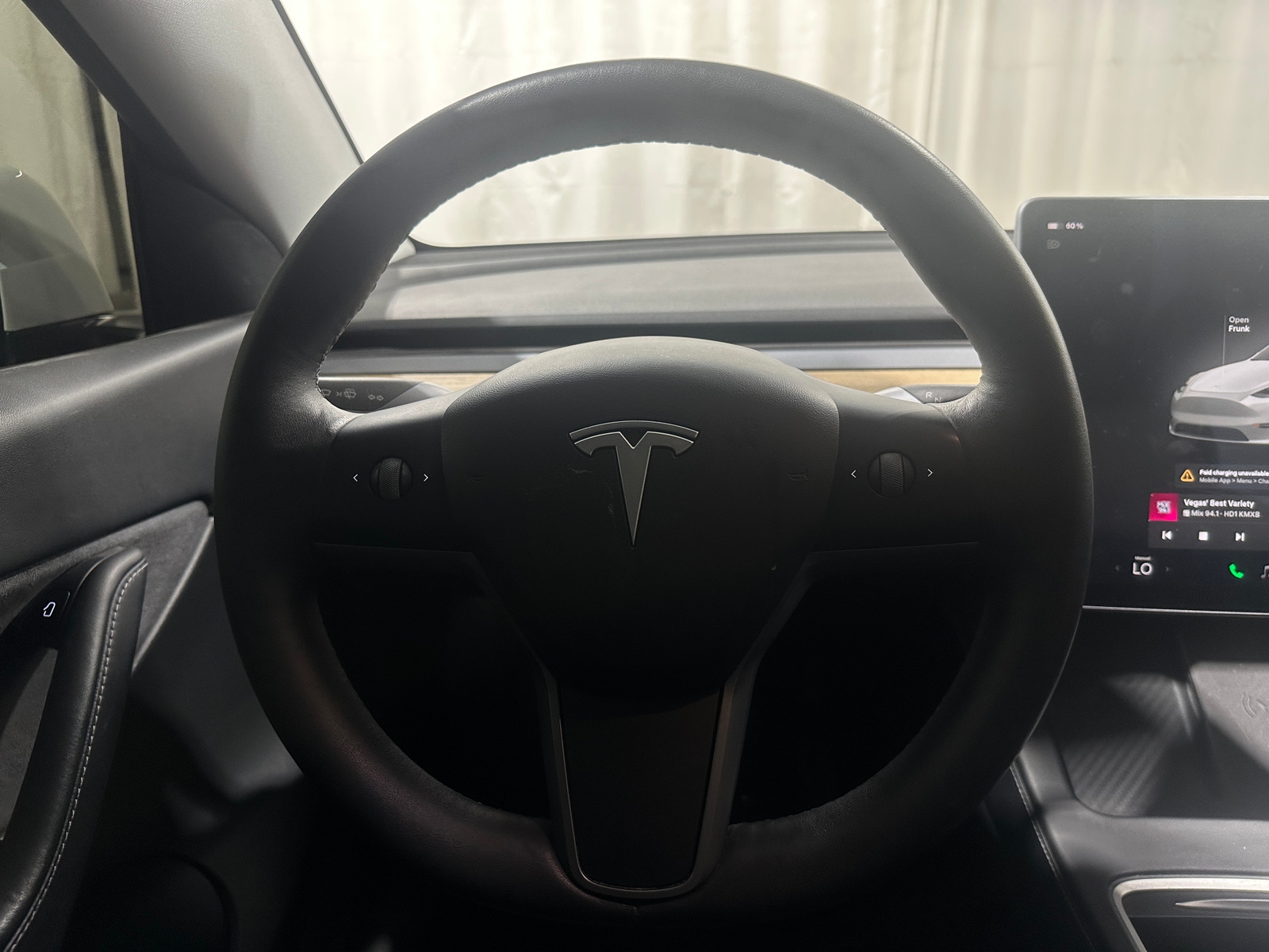 Thumbnail: 2022 Tesla Model Y - 4