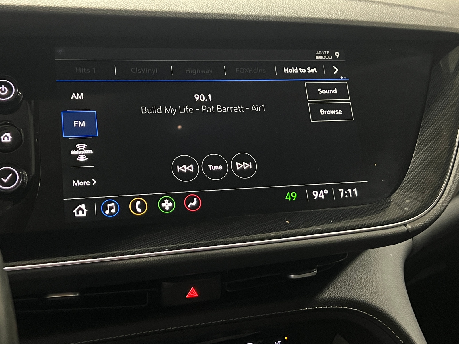 Thumbnail: 2023 Buick Envision - 3