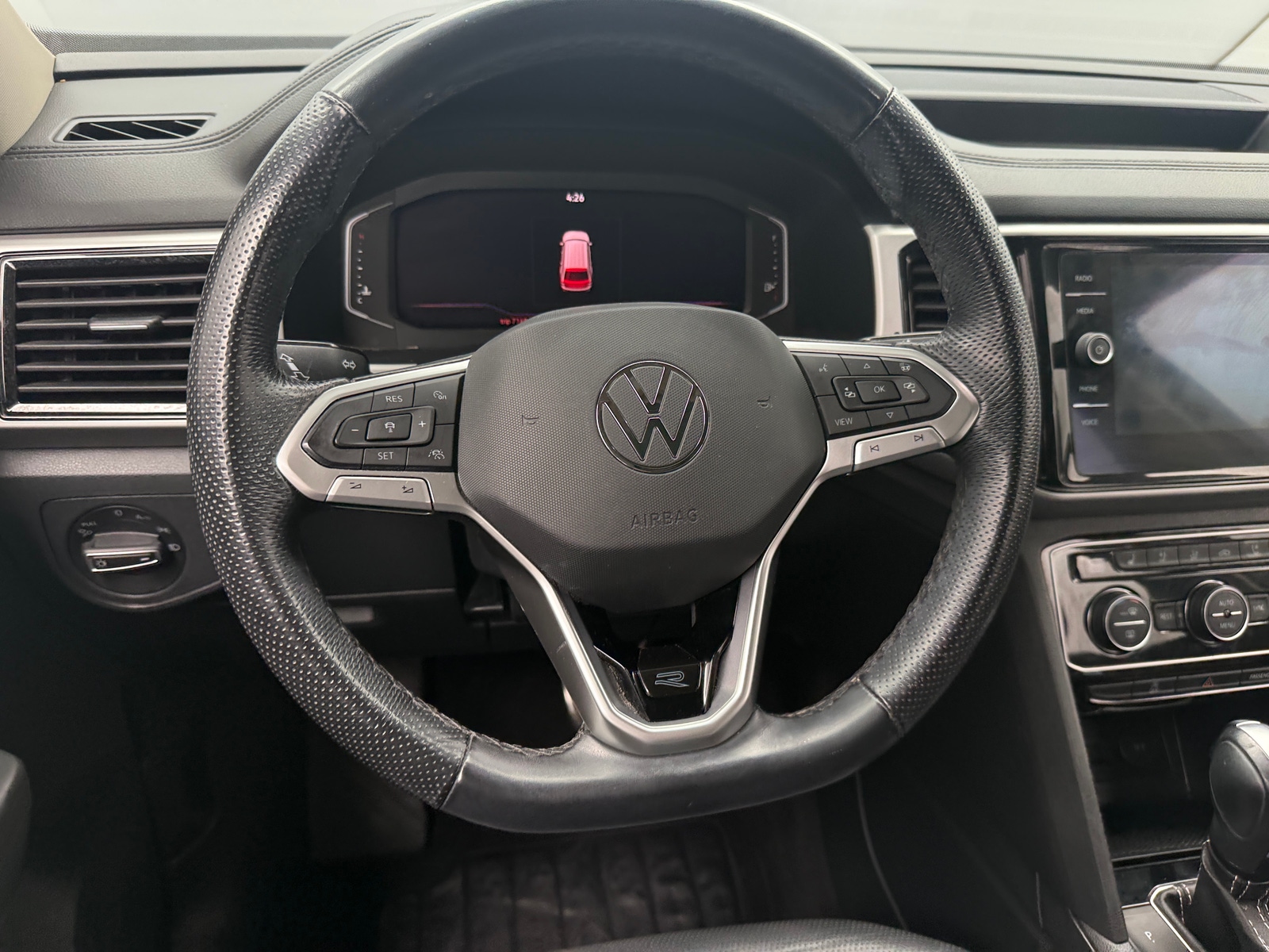Thumbnail: 2022 Volkswagen Atlas - 5