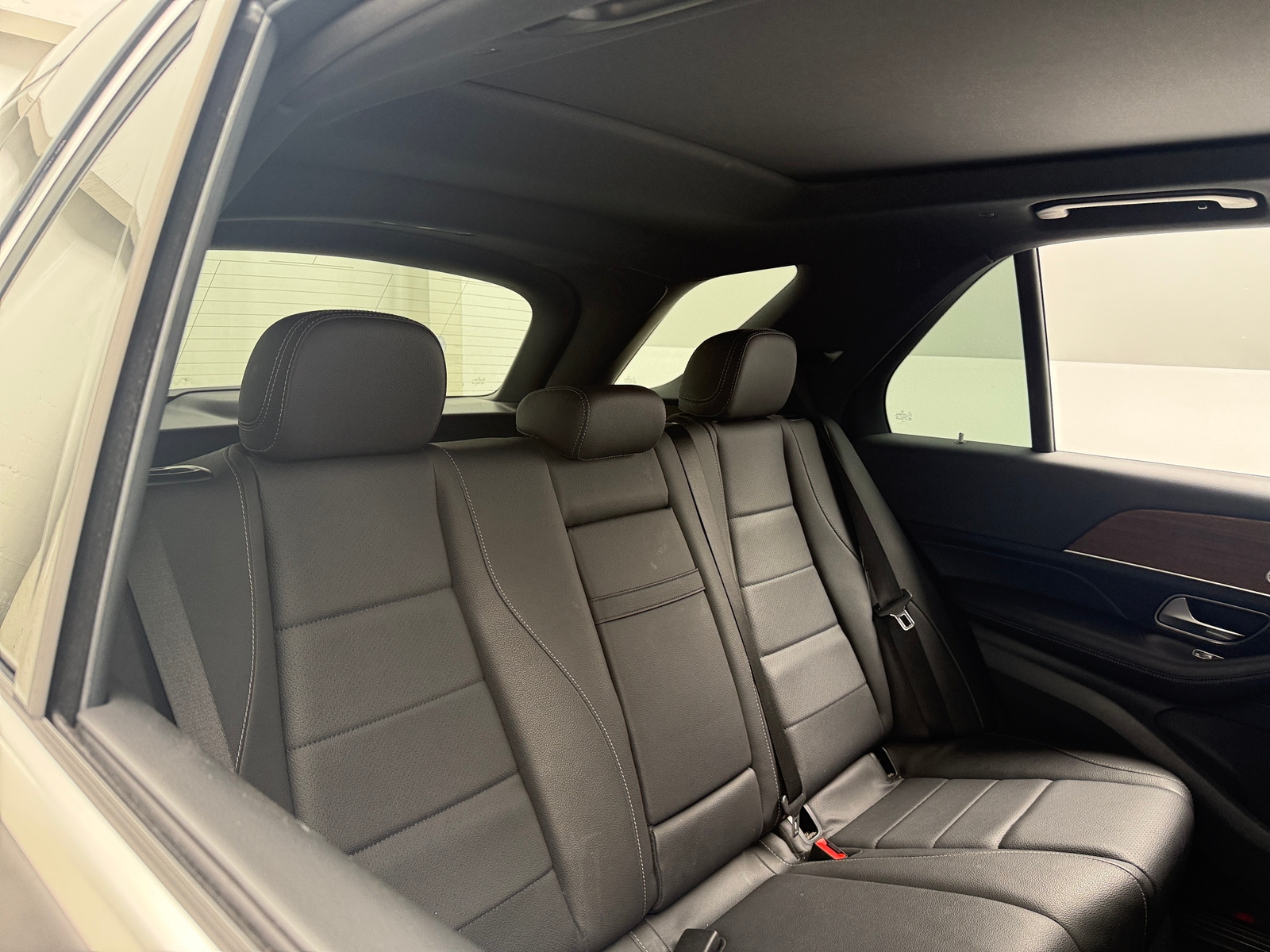 Thumbnail: 2025 Mercedes-Benz GLE - 5