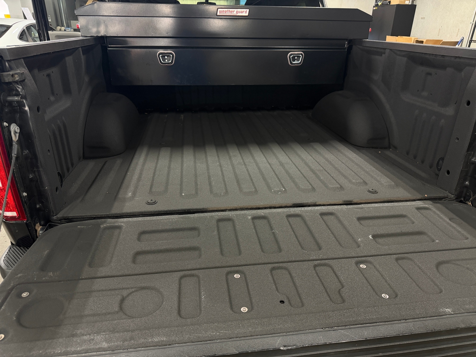Thumbnail: 2019 Ford Econoline - 7