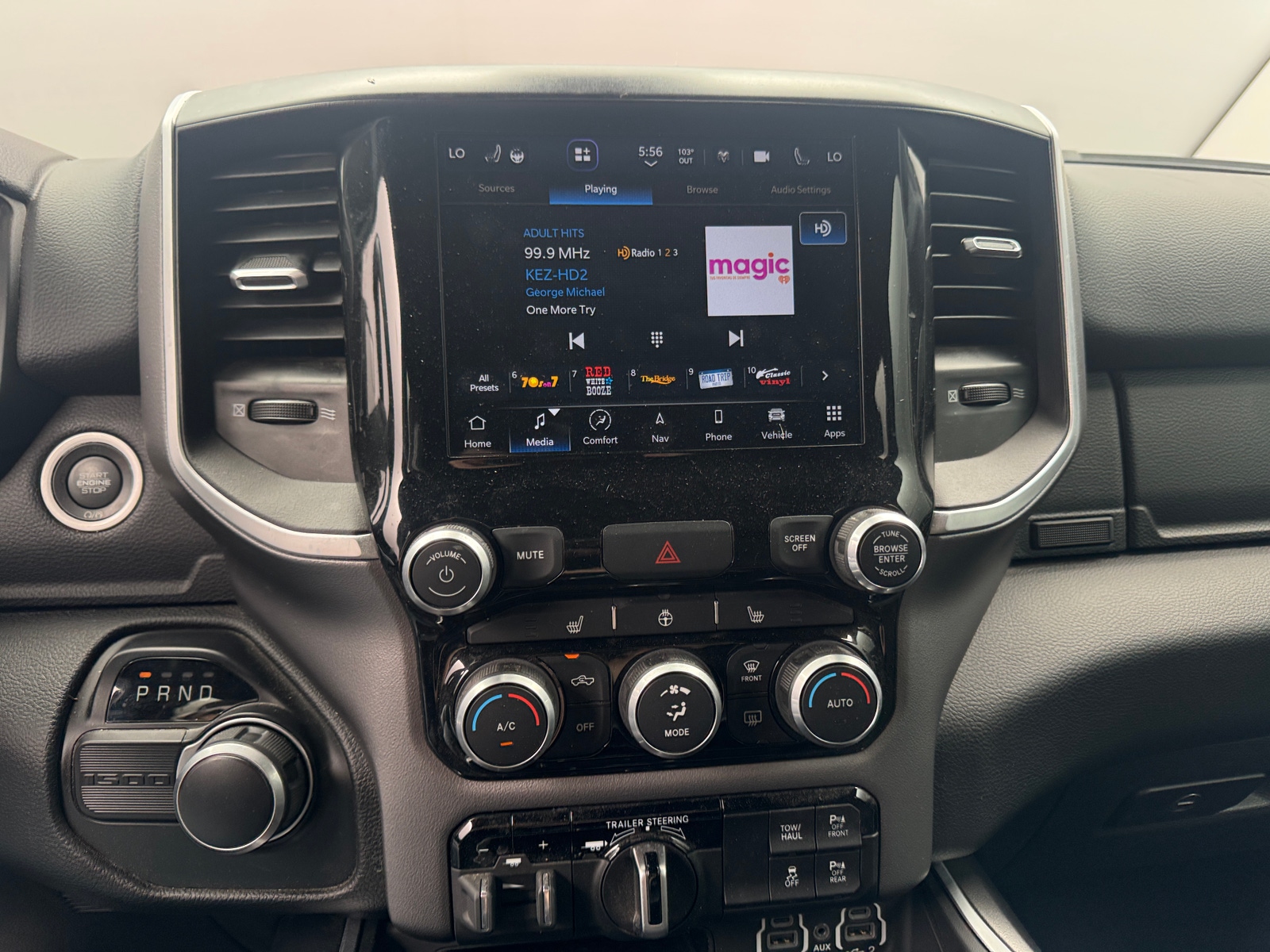 Thumbnail: 2022 RAM 1500 - 4