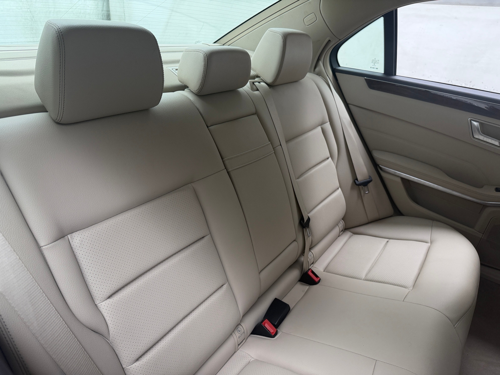 Thumbnail: 2014 Mercedes-Benz E-Class - 5