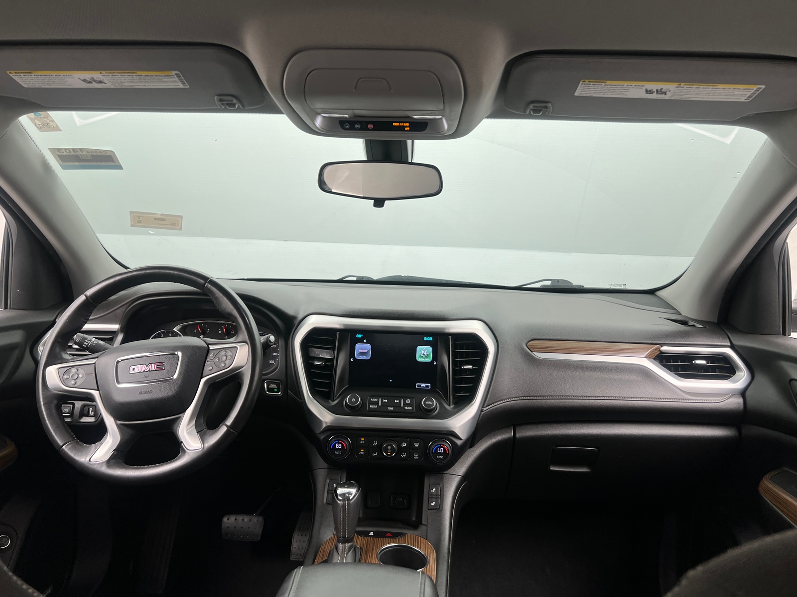 Thumbnail: 2019 GMC Acadia - 3