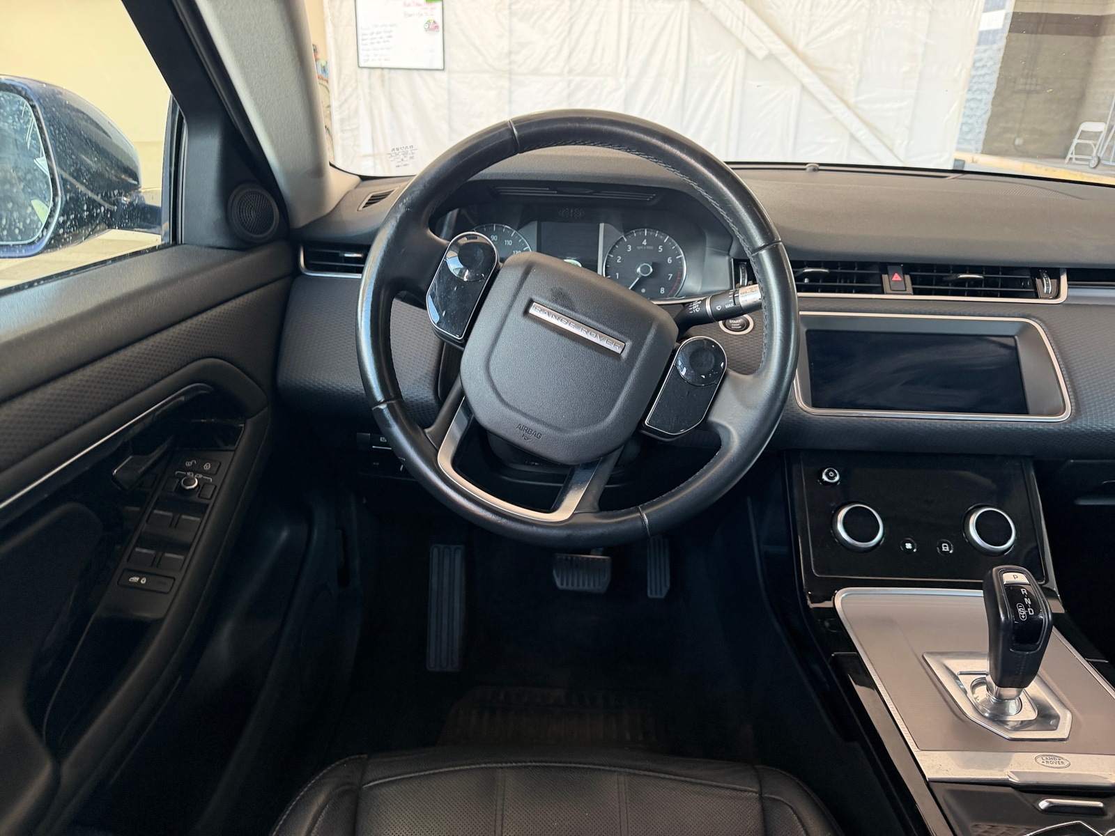 Thumbnail: 2020 Land Rover Range Rover Evoque - 5