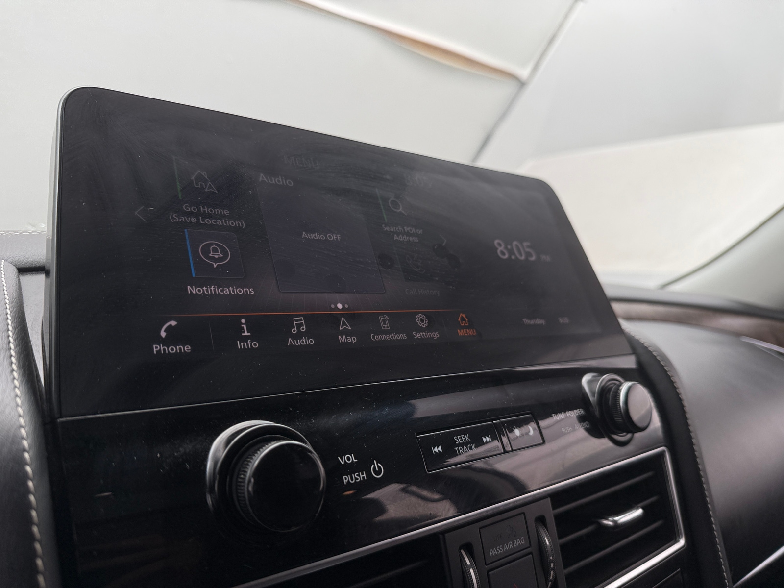 Thumbnail: 2022 INFINITI QX80 - 3
