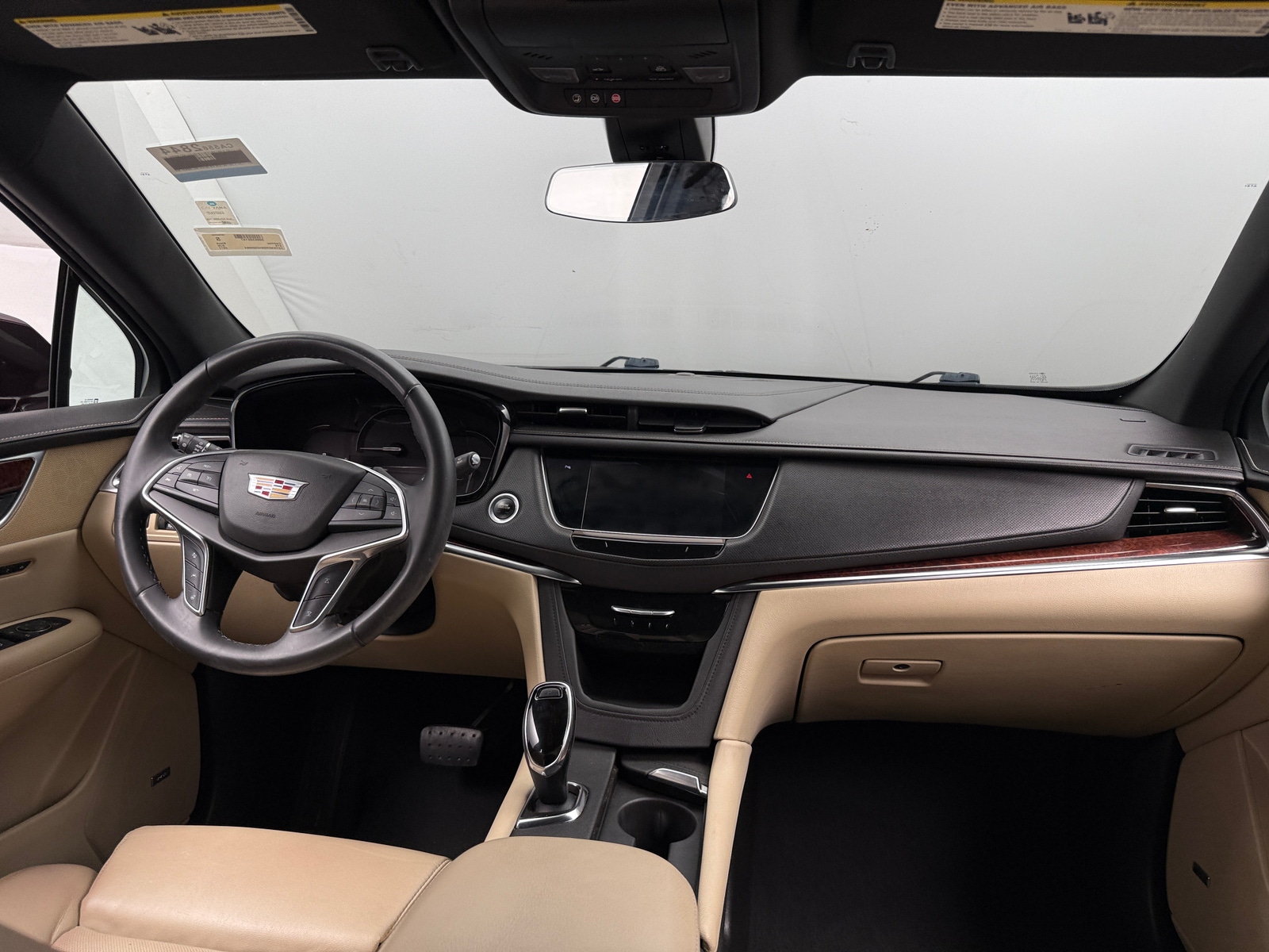 Thumbnail: 2017 Cadillac XT5 - 2