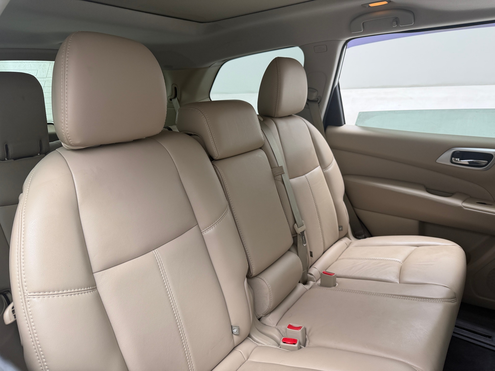 Thumbnail: 2017 Nissan Pathfinder - 5