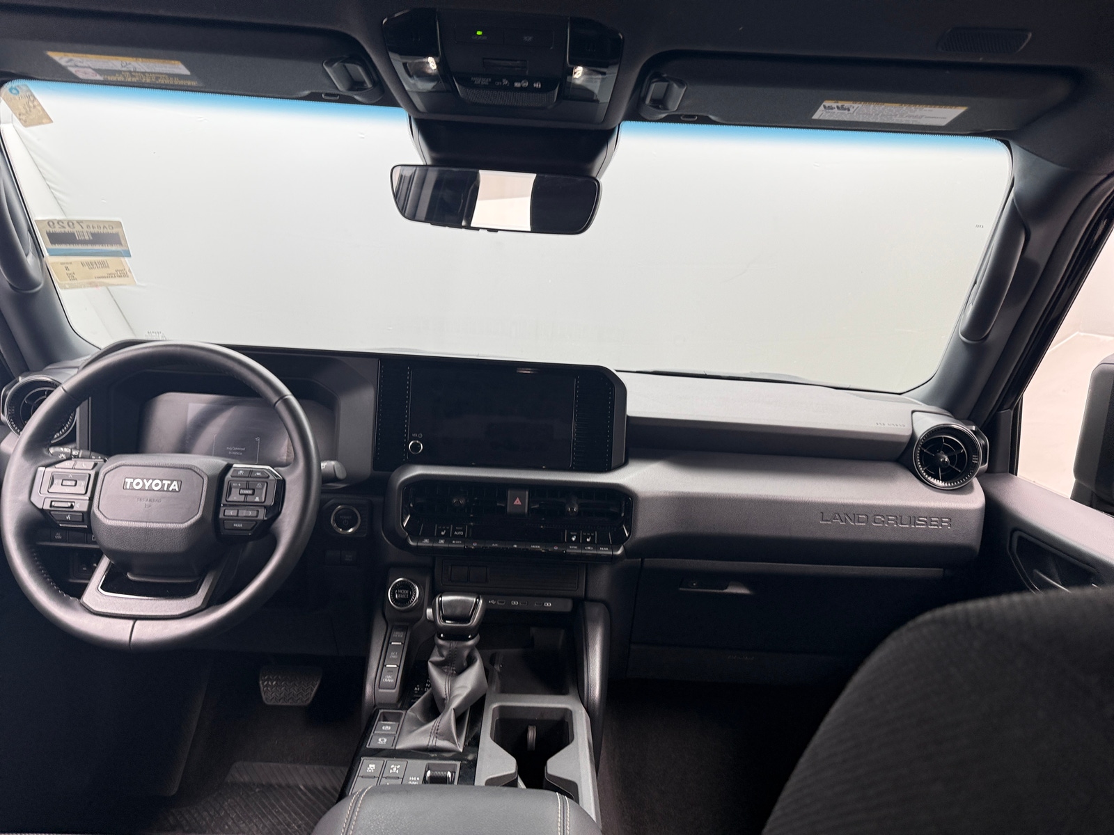 Thumbnail: 2025 Toyota Land Cruiser - 3