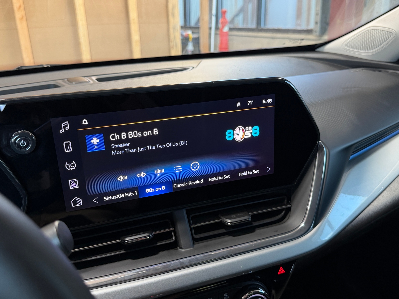 Thumbnail: 2025 Chevrolet Trax - 3