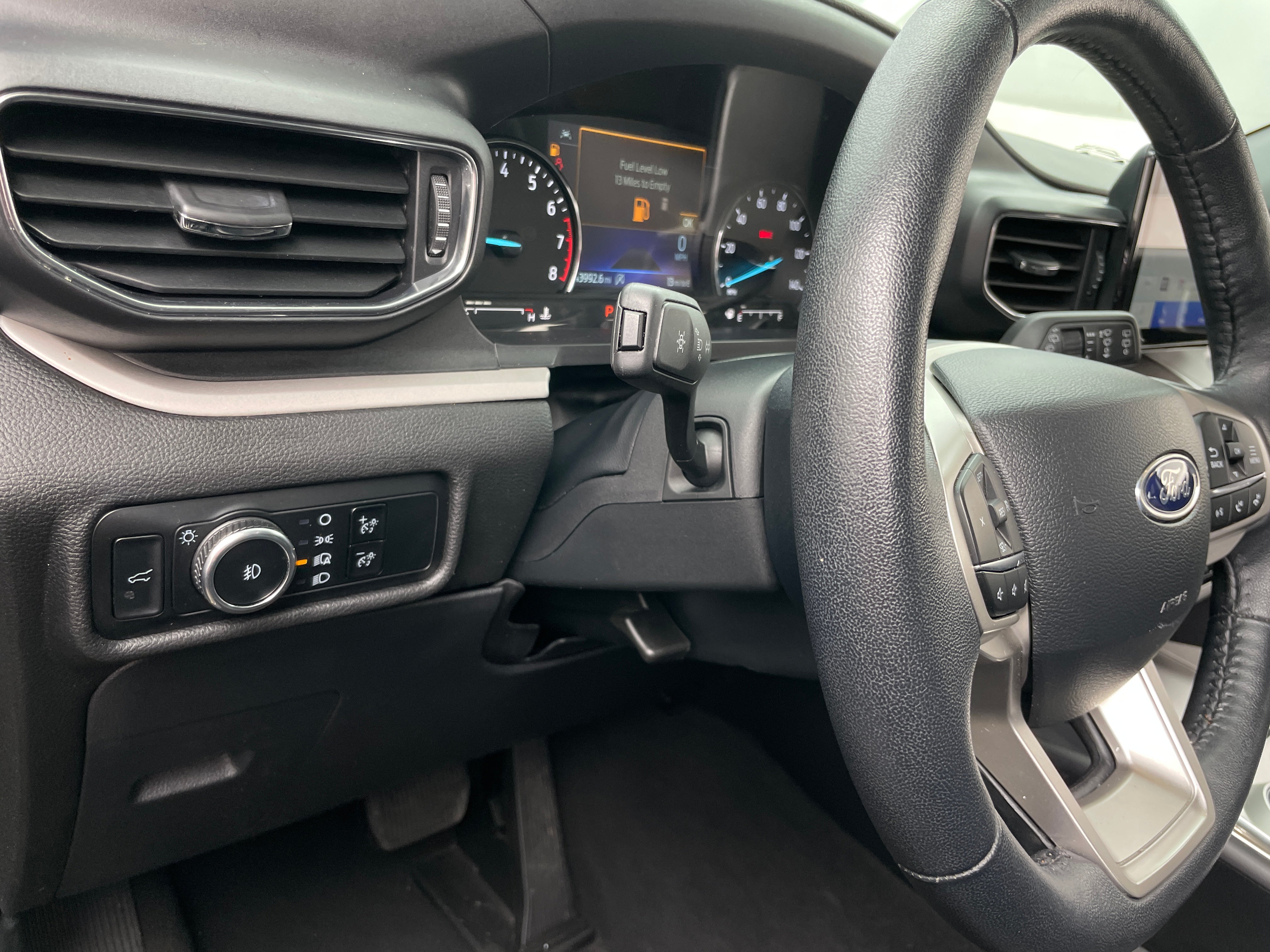 2024 Ford Explorer XLT - Photo 12