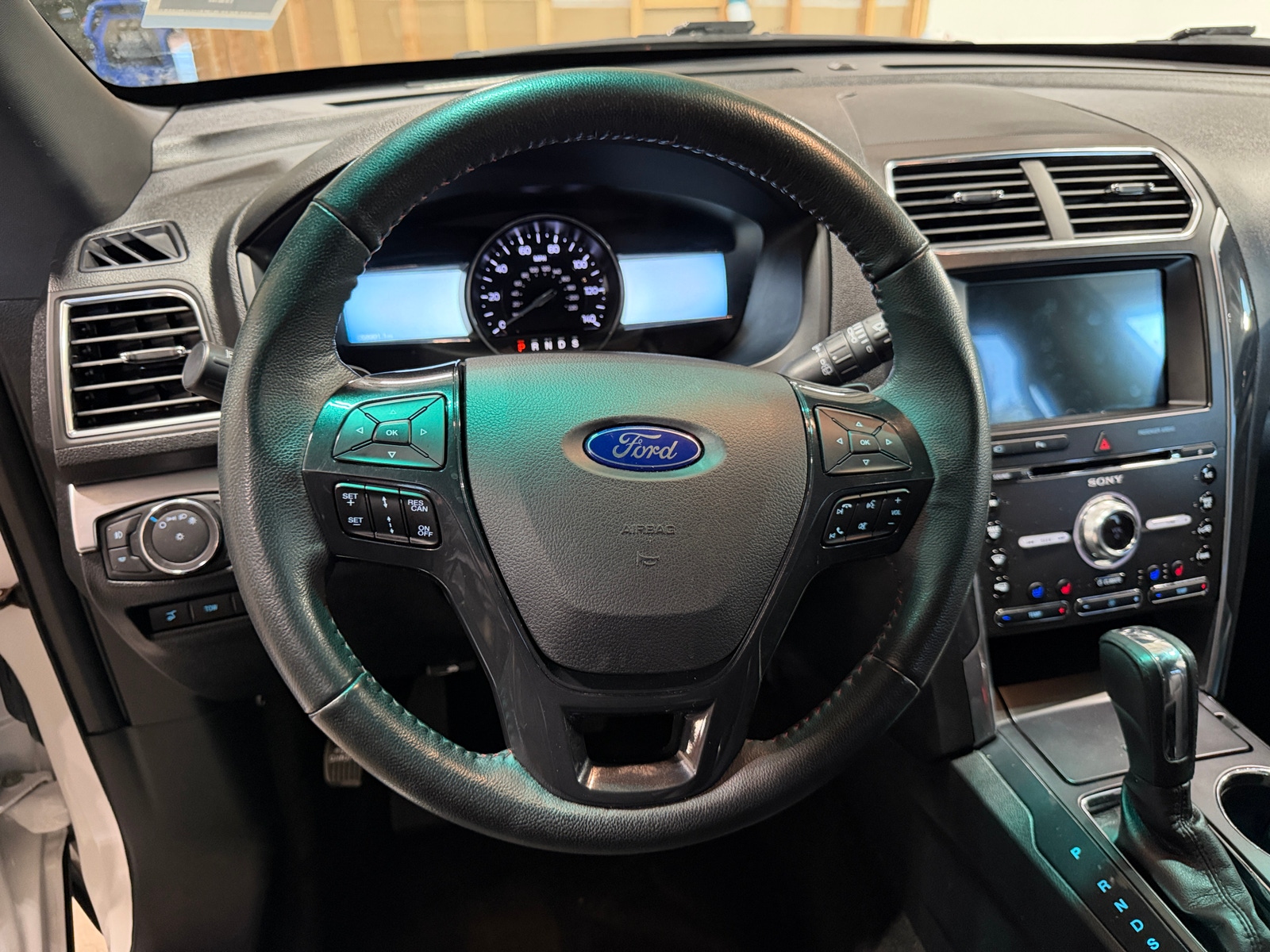 Thumbnail: 2018 Ford Explorer - 4