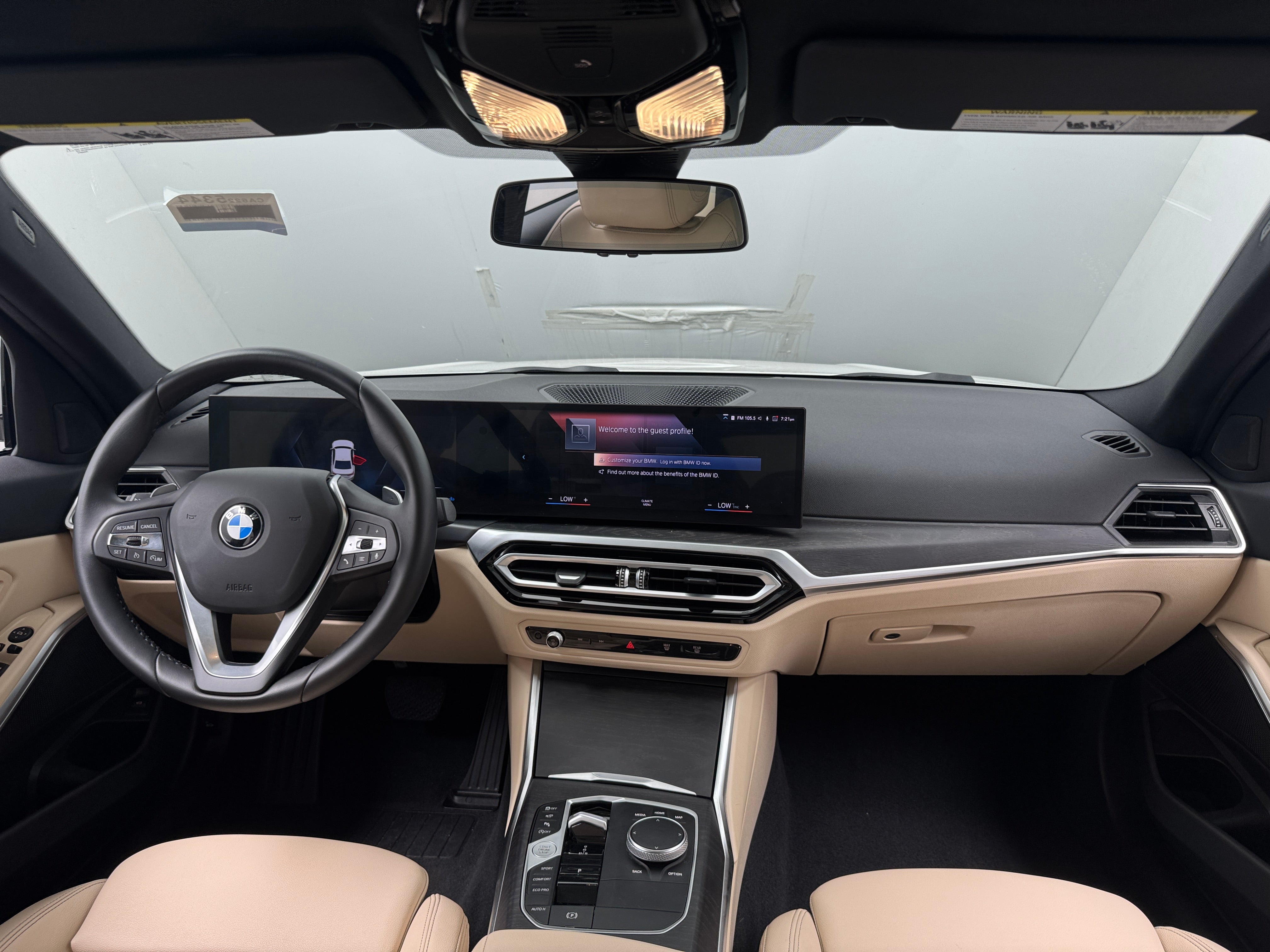 2023 BMW 3 Series 330i - Photo 5