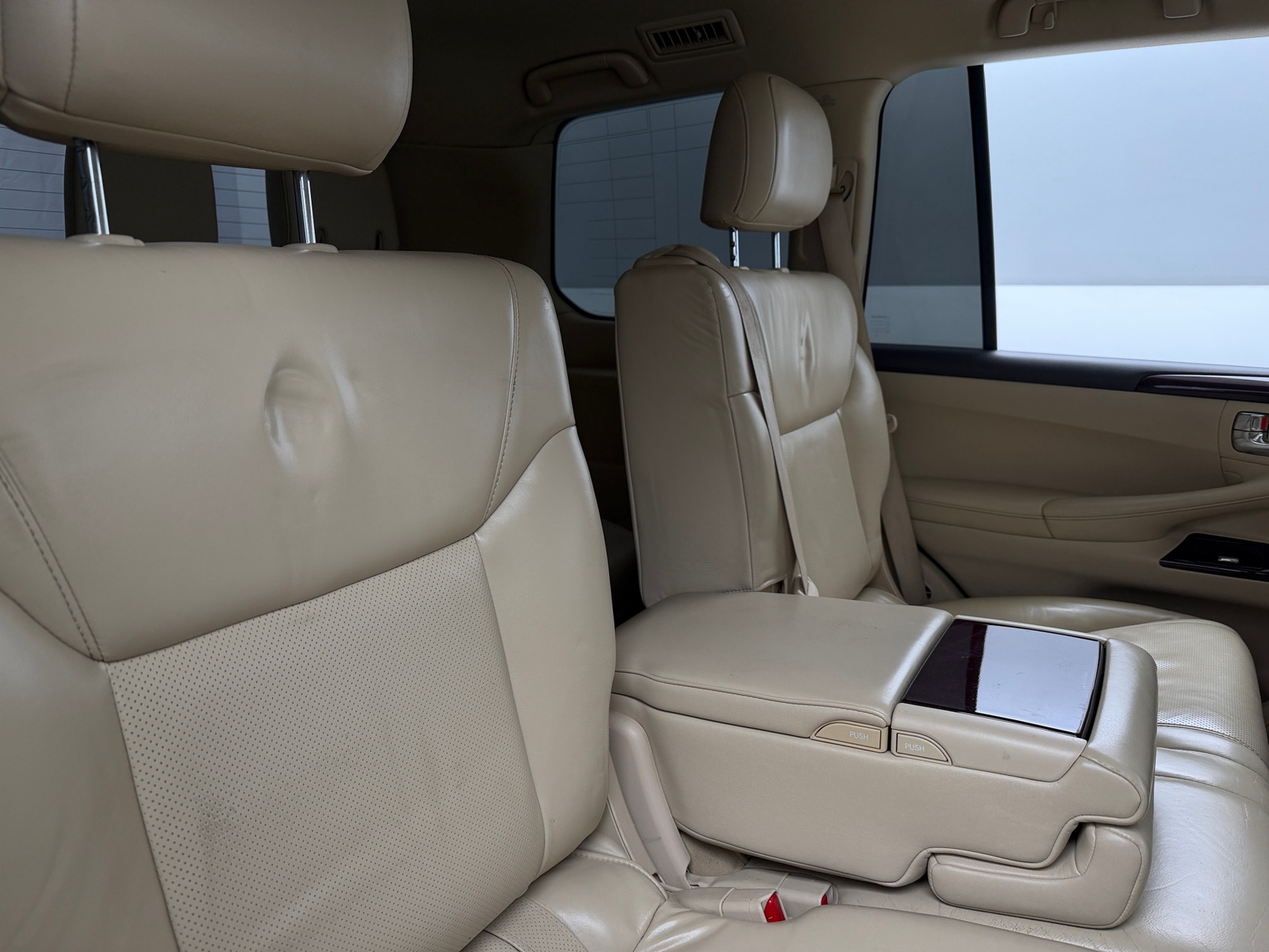 Thumbnail: 2013 Lexus LX - 5