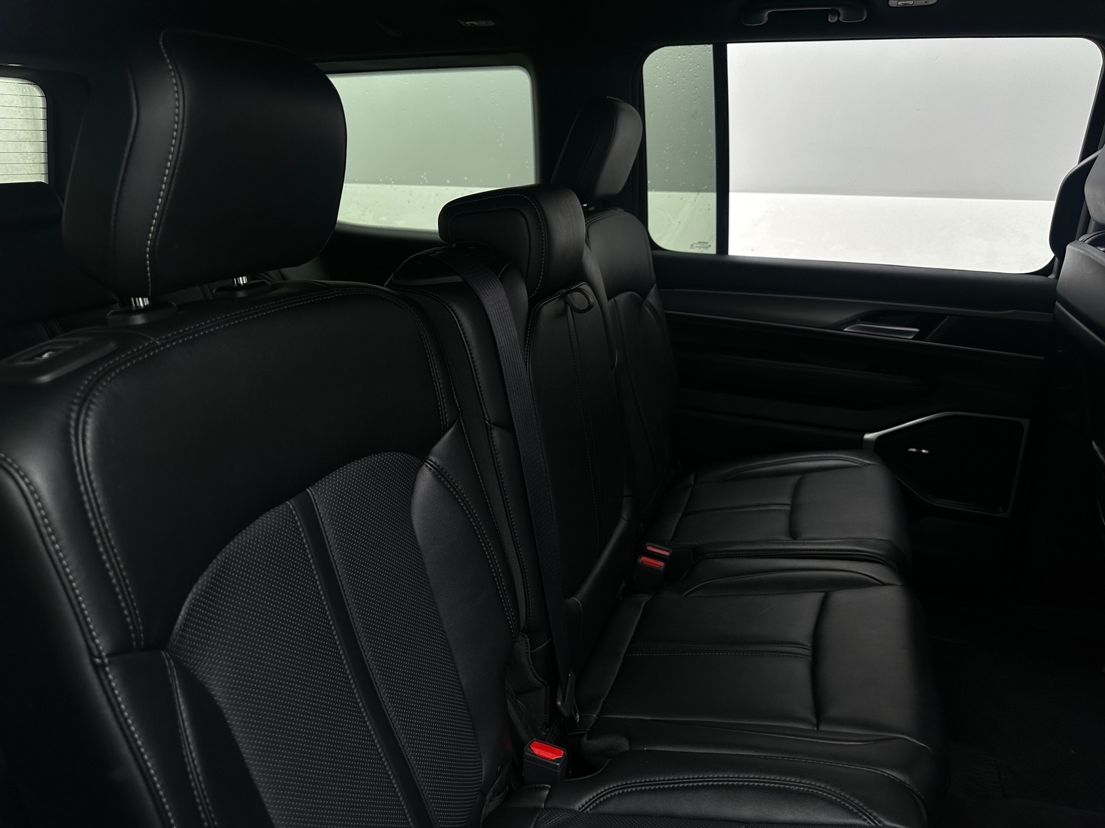 Thumbnail: 2025 Jeep Wagoneer - 5