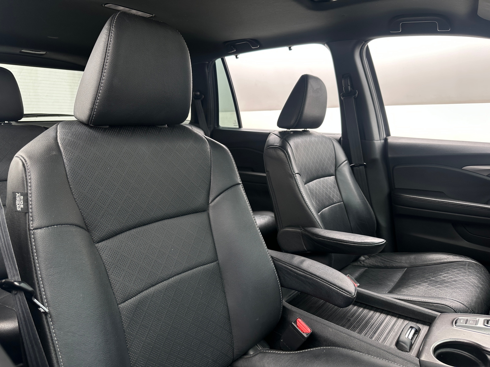 Thumbnail: 2021 Honda Passport - 2