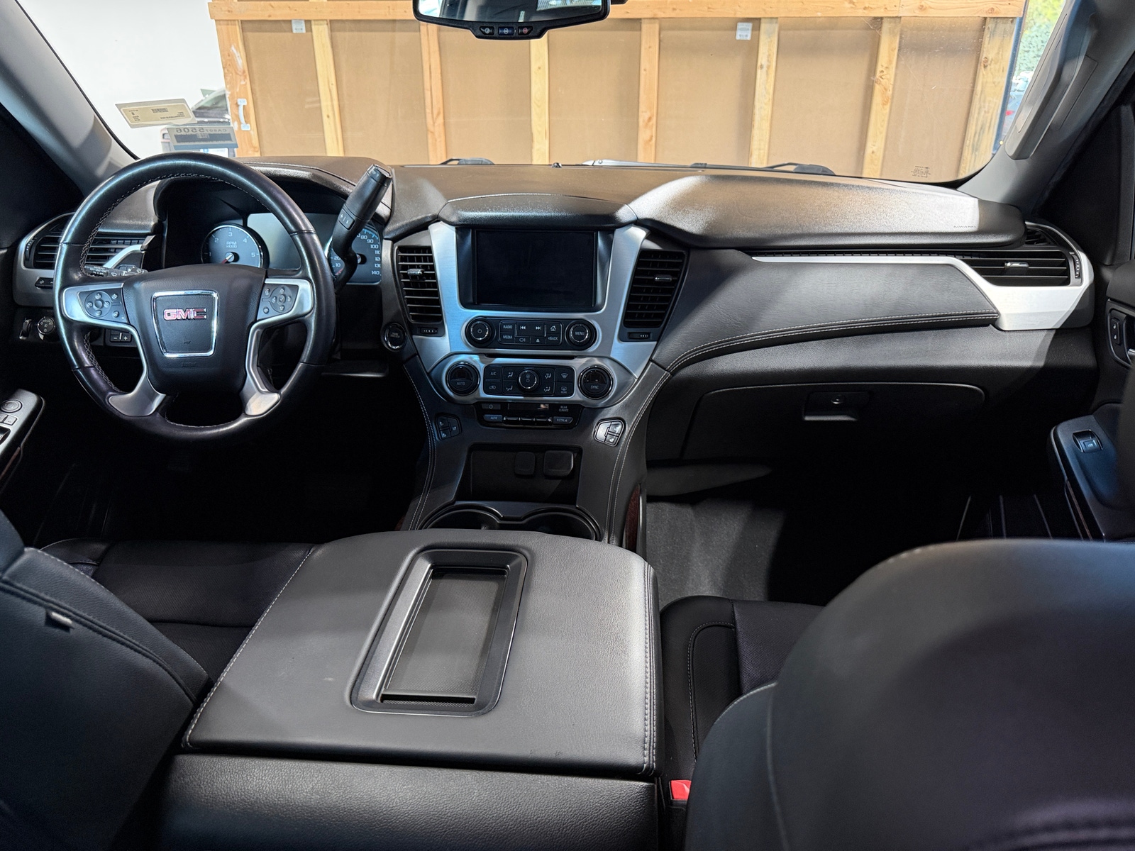 Thumbnail: 2019 GMC Yukon - 2